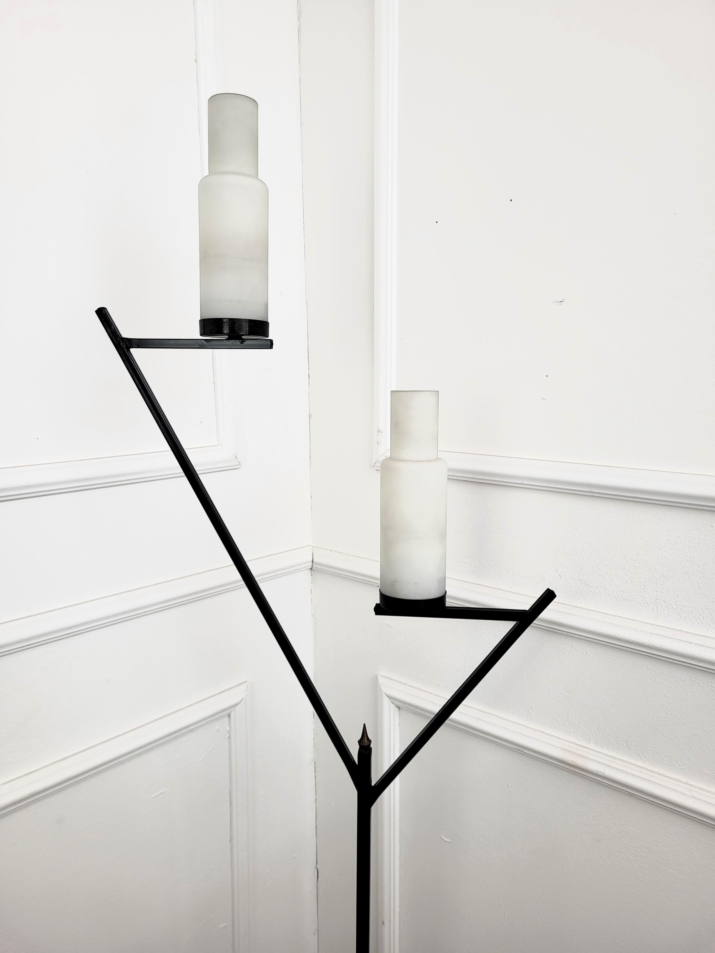 20th Century Italian Art Deco Mid-Century Black Metal Gilt Brass Opaline Glass Floor Lamp For Sale