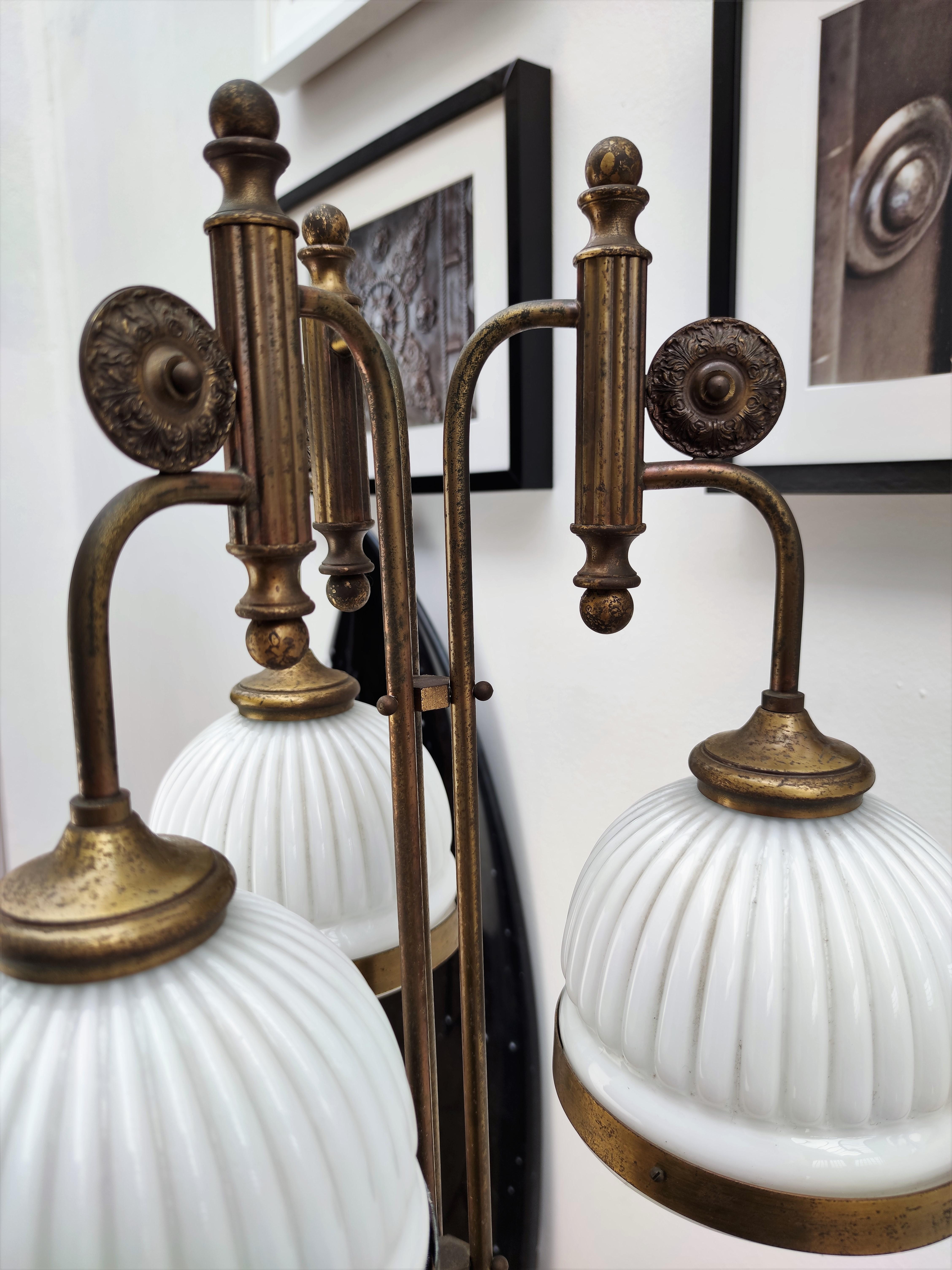 Italian Art Deco Midcentury Brass Opaline Glass Waterfall Floor Lamp 2