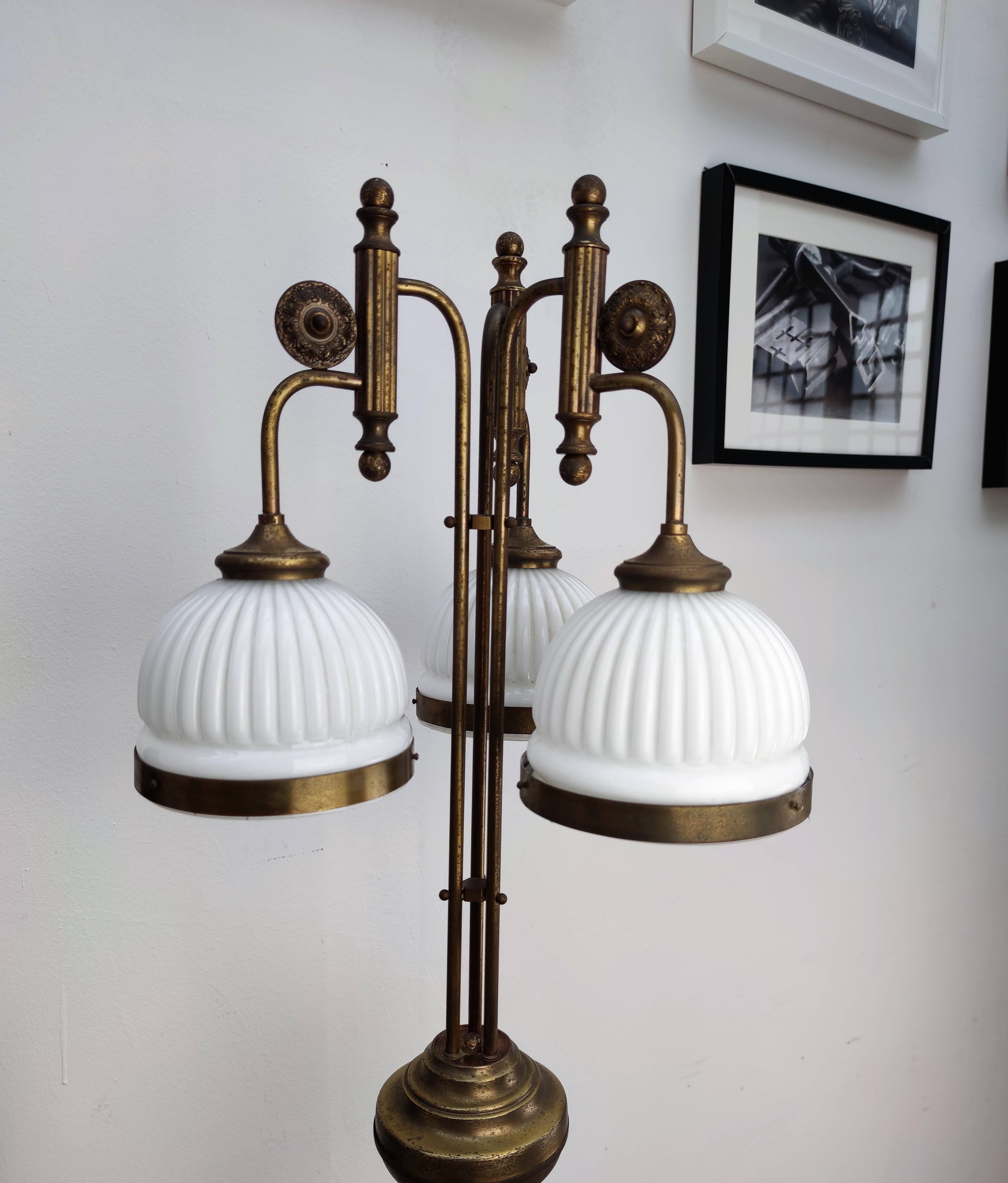 Italian Art Deco Midcentury Brass Opaline Glass Waterfall Floor Lamp 3