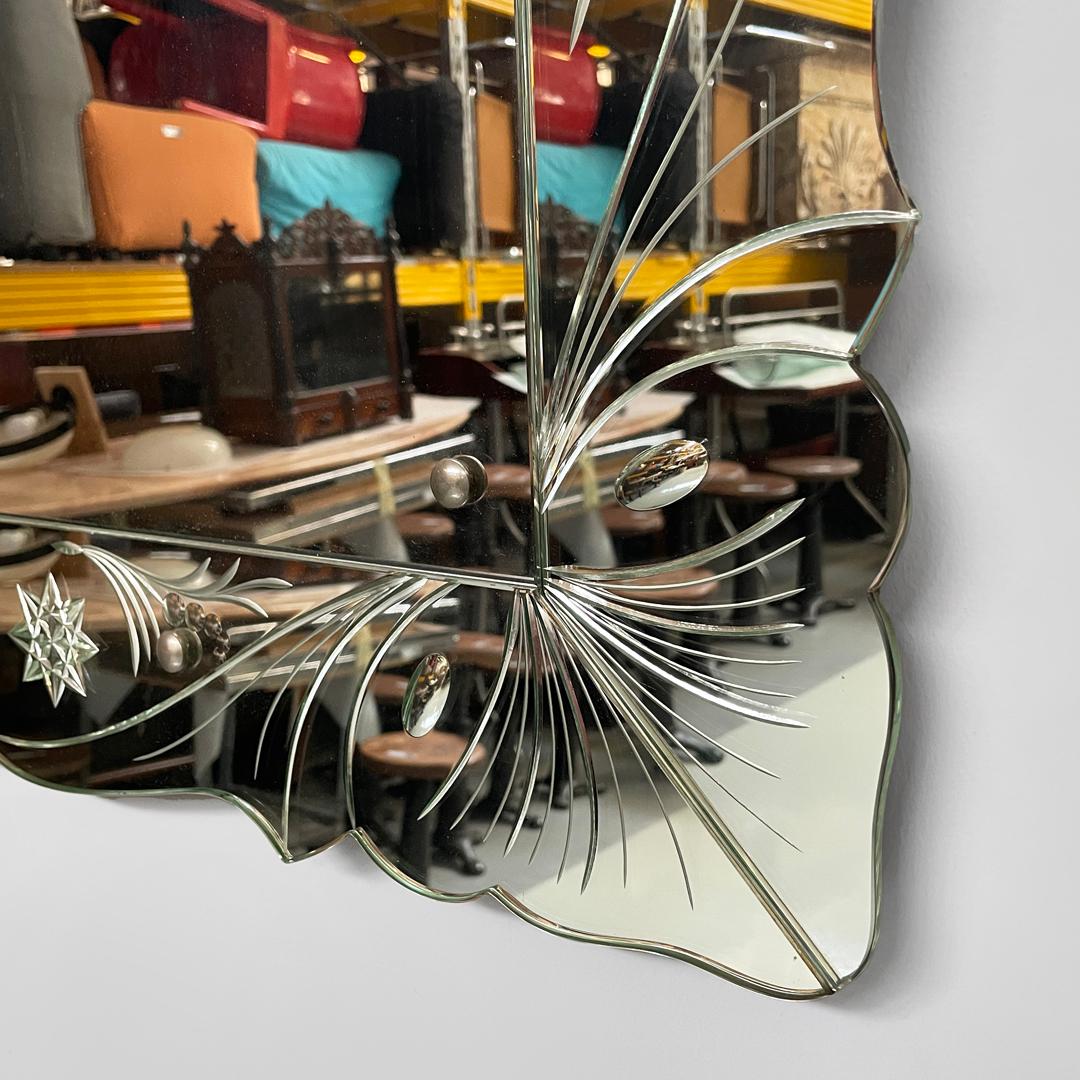 Italian Art Deco mirror by Luigi Brusotti for La Permanente Mobili, 1940s For Sale 6