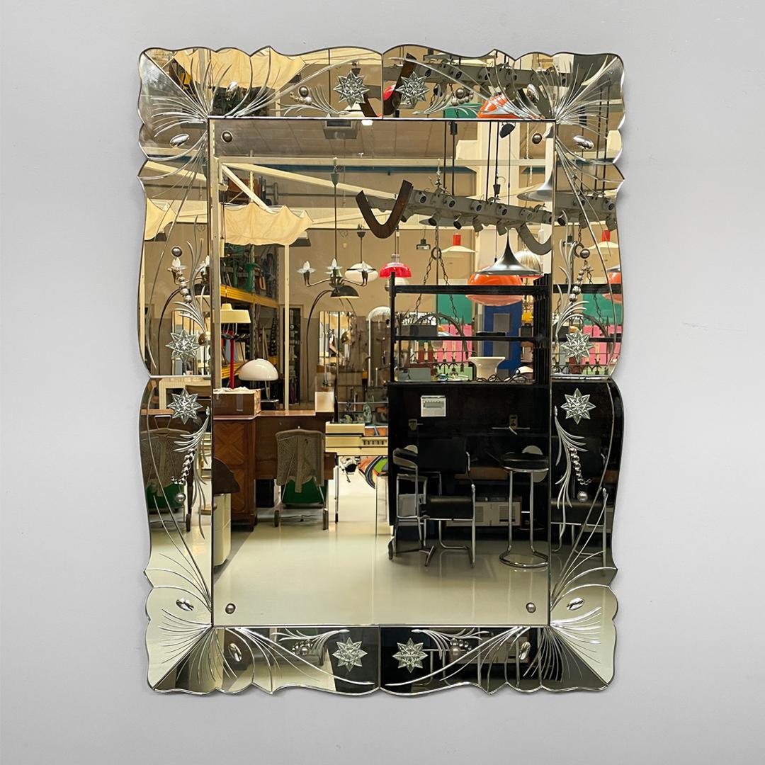 Italian Art Deco mirror by Luigi Brusotti for La Permanente Mobili, 1940s In Good Condition For Sale In MIlano, IT