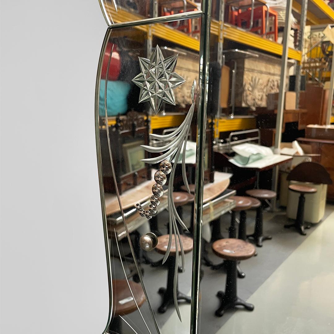 Italian Art Deco mirror by Luigi Brusotti for La Permanente Mobili, 1940s For Sale 3