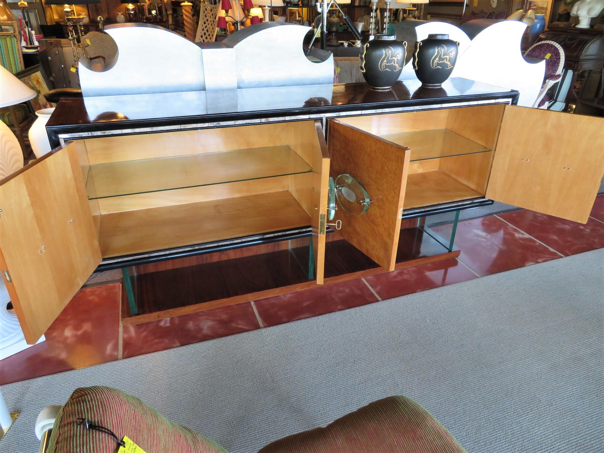 Italian Art Deco Modern Credenza Cabinet with Fontana Arte Handles and Supports 12