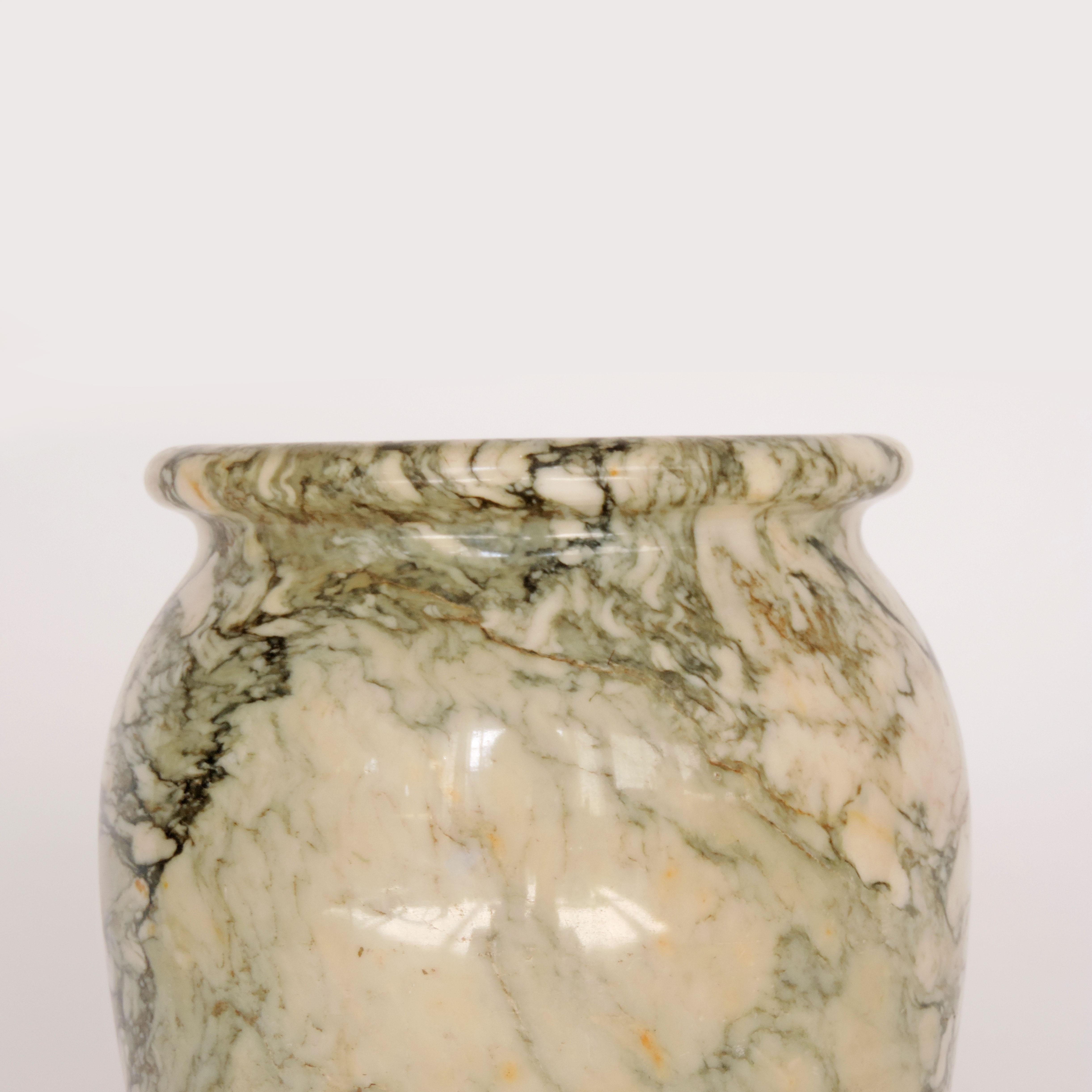 Italian Art Deco monumental marble vase, Italy, 1920s.