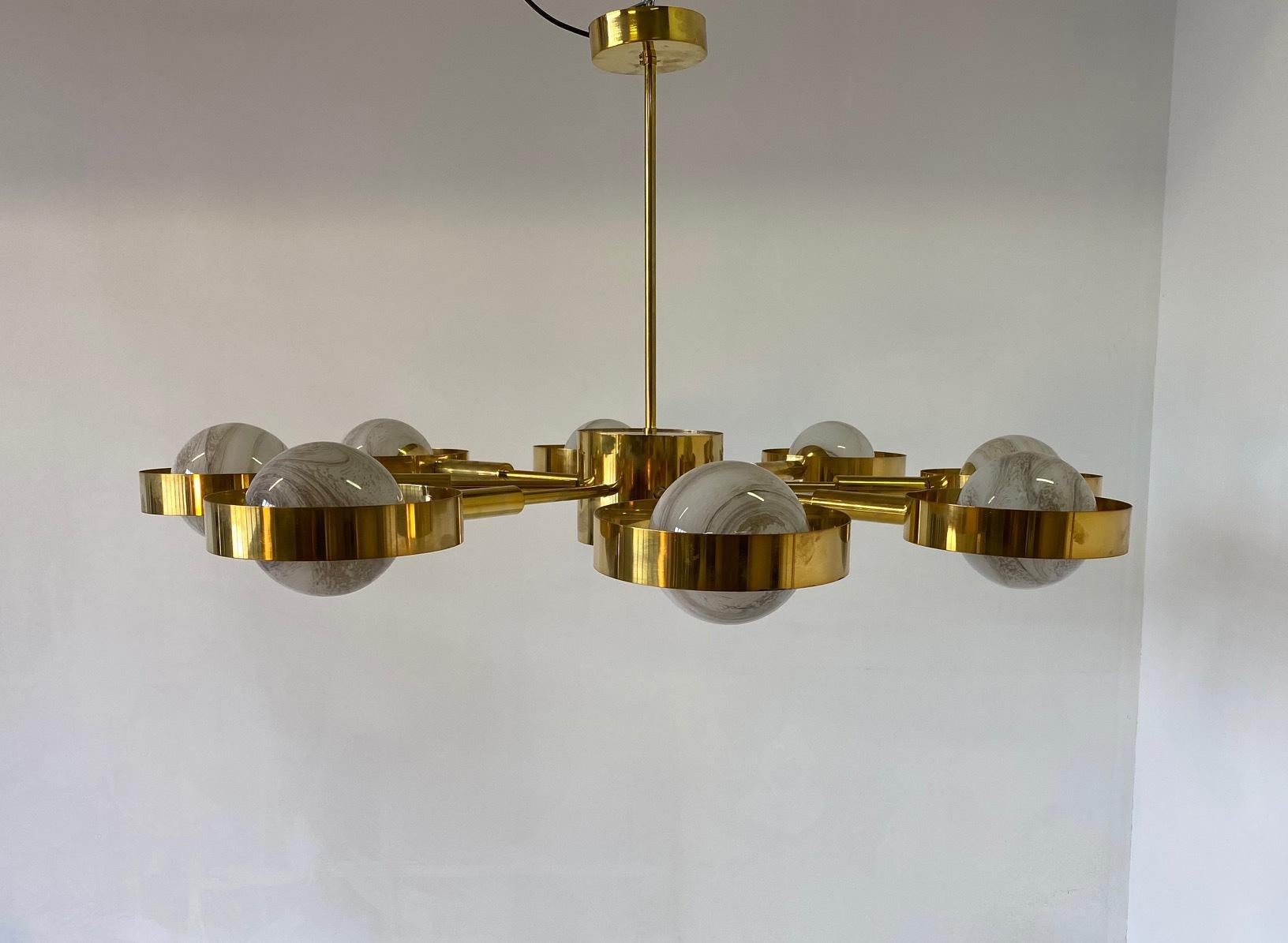Contemporary Italian Art Deco Murano Glass and Brass Chandelier For Sale