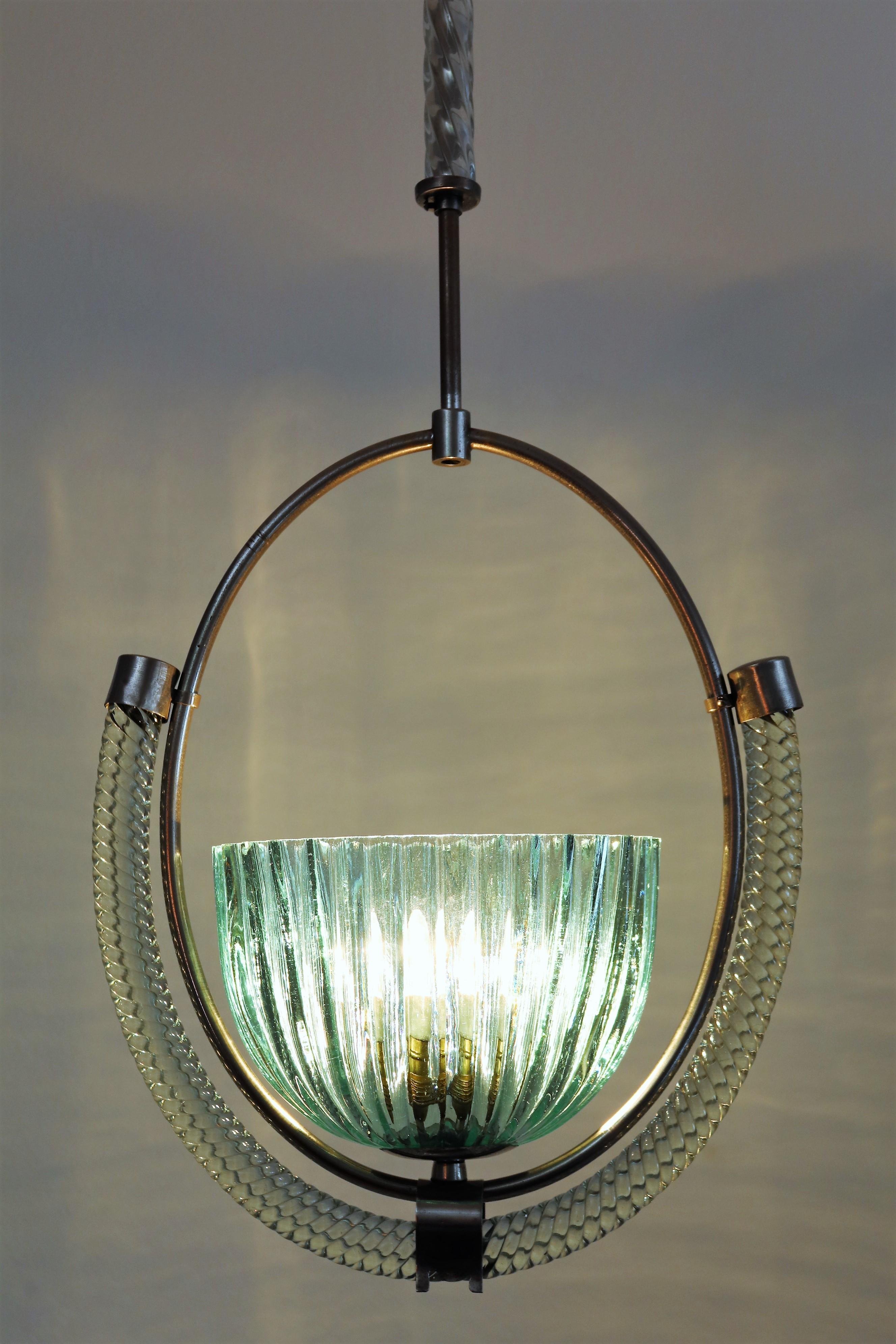 Italian Art Deco Murano Glass and Brass Pendant Light, 1940 In Good Condition In Morazzone, Varese