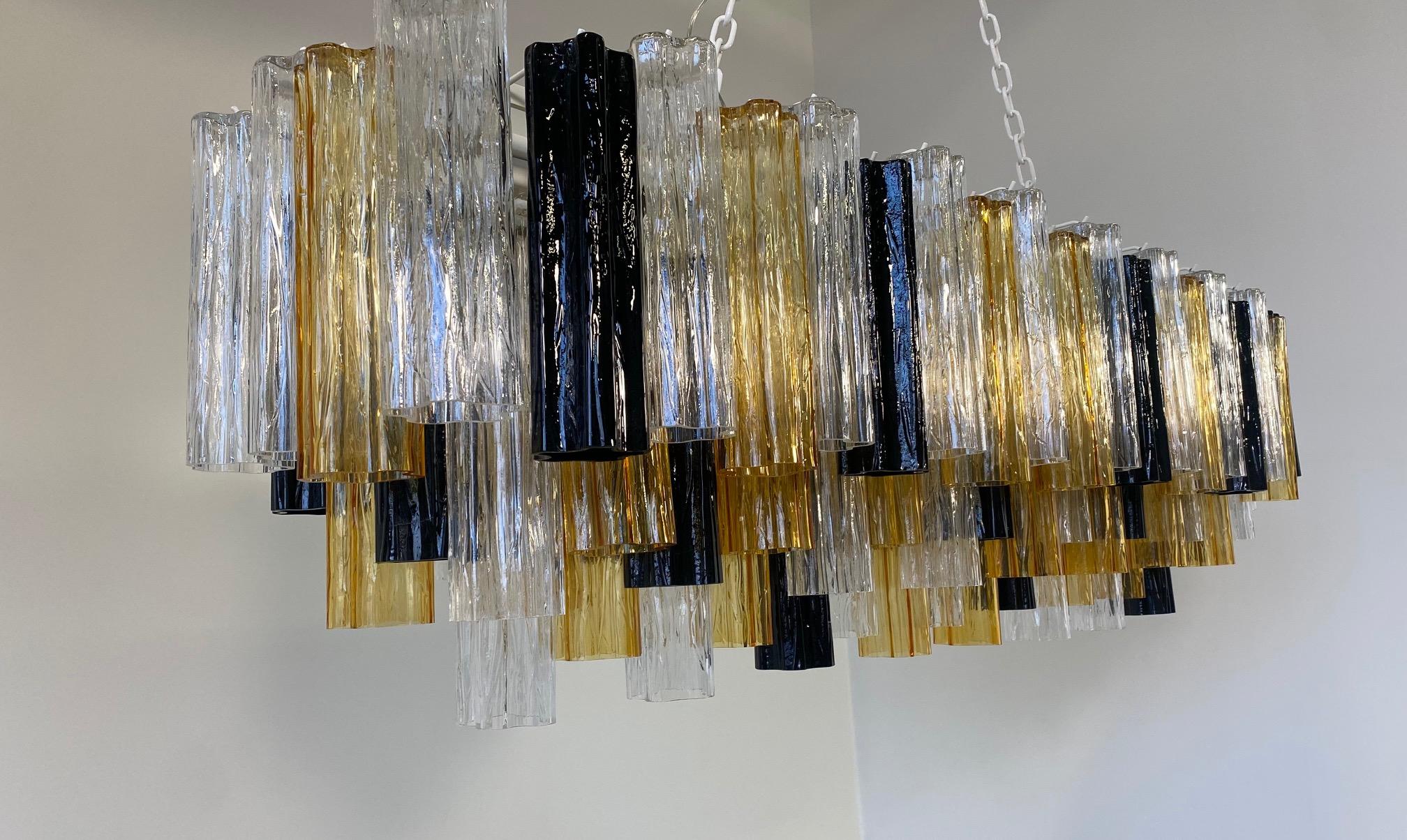 Italian Art Deco Murano Glass Chandelier in the Style of Venini For Sale 7