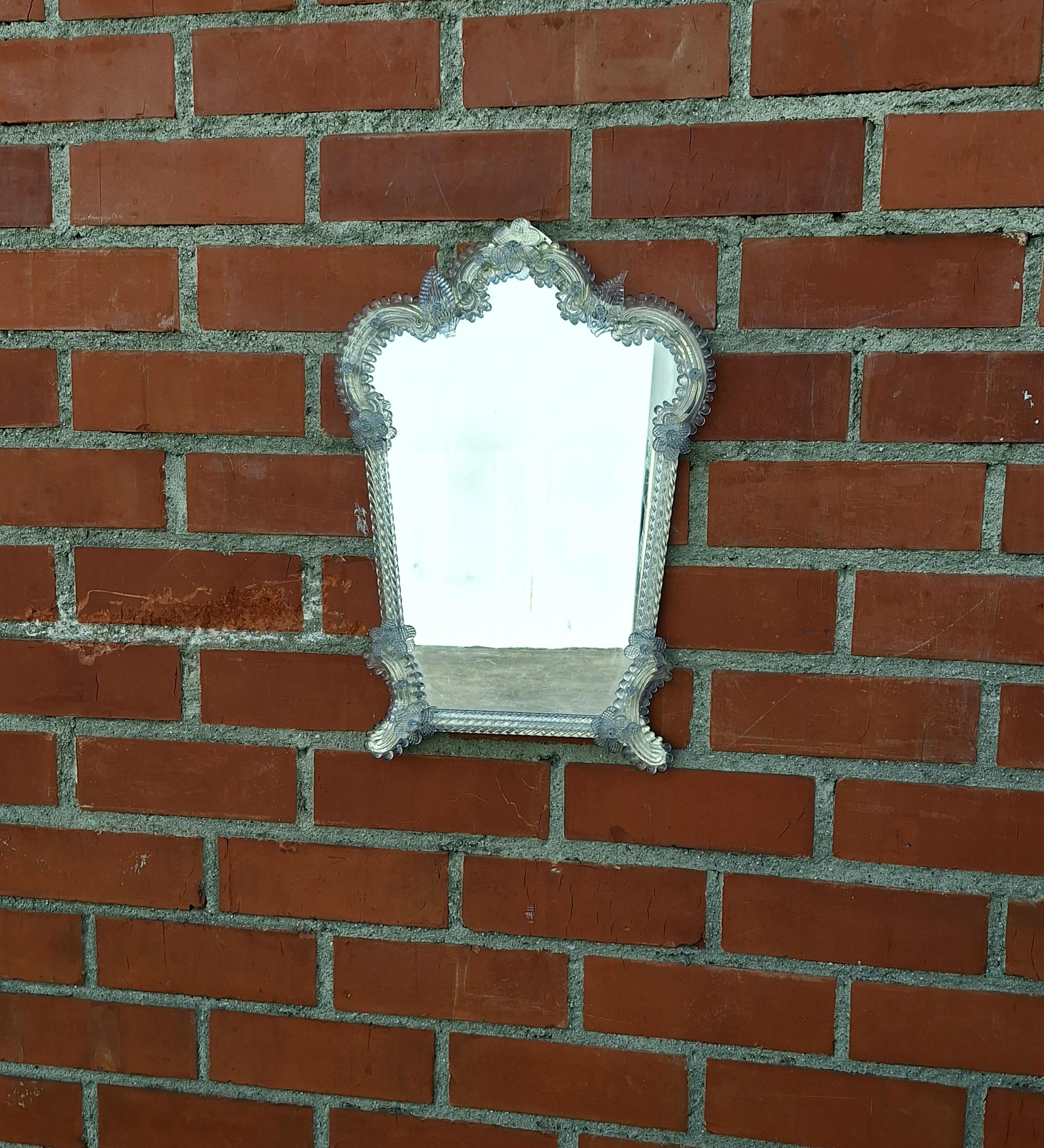 Murano Art Deco  Wandspiegel  im Originalzustand .

