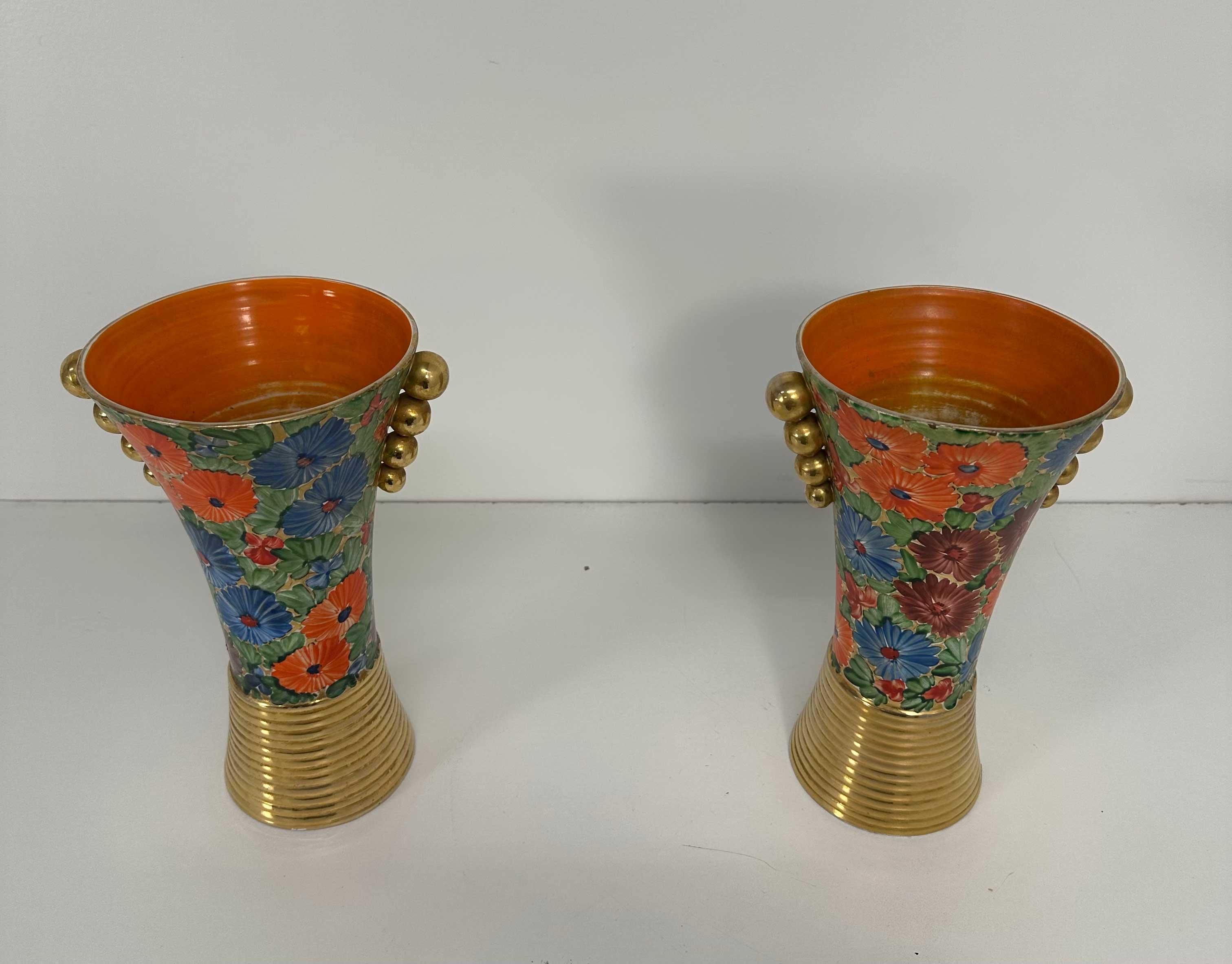 Coppia di vasi in ceramica dipinta a fiori, F.A.C.I., anni '40 In condizioni buone in vendita a Meda, MB