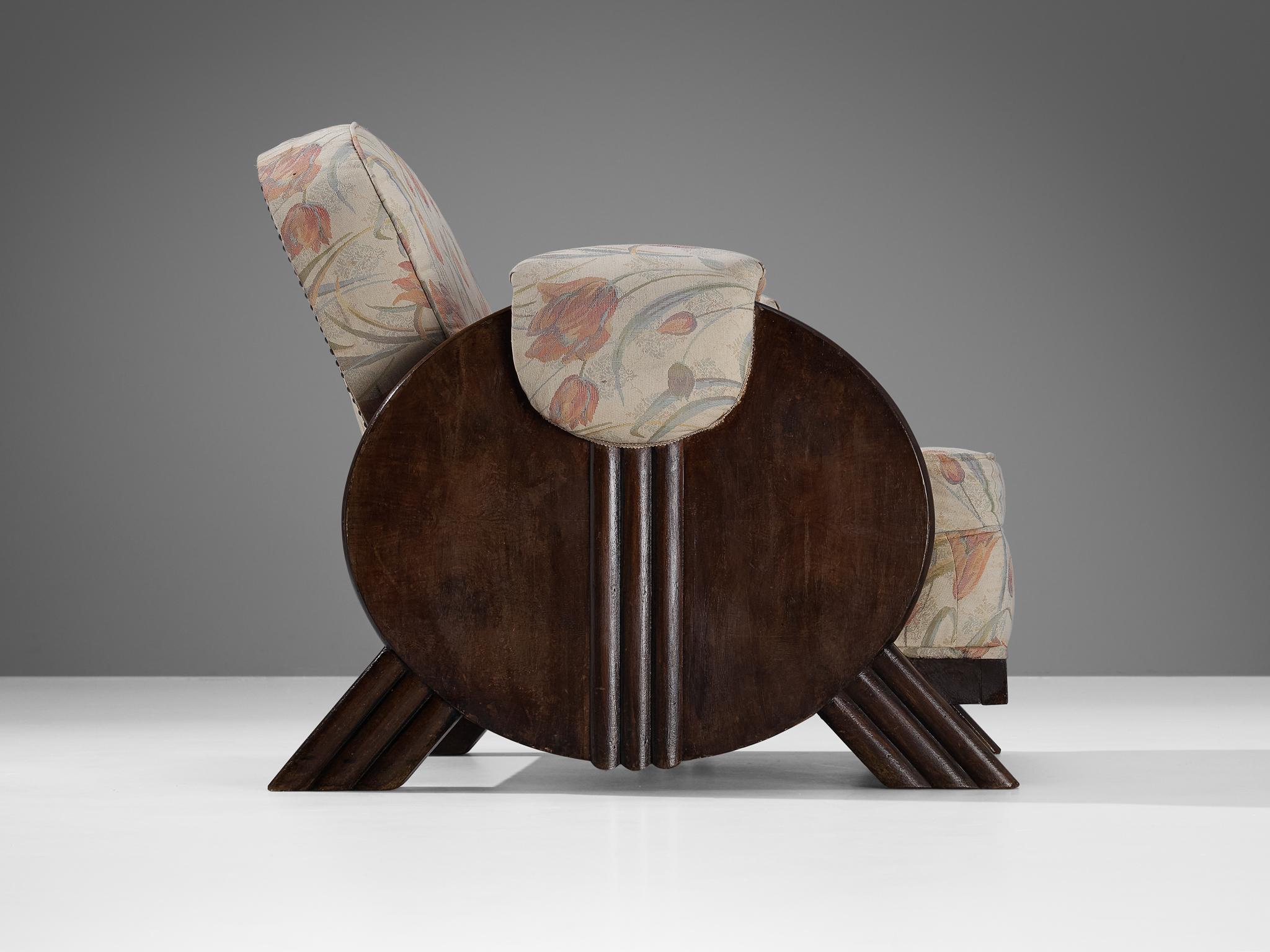 Milieu du XXe siècle Paire de chaises longues italiennes Art déco en tapisserie florale et bois en vente