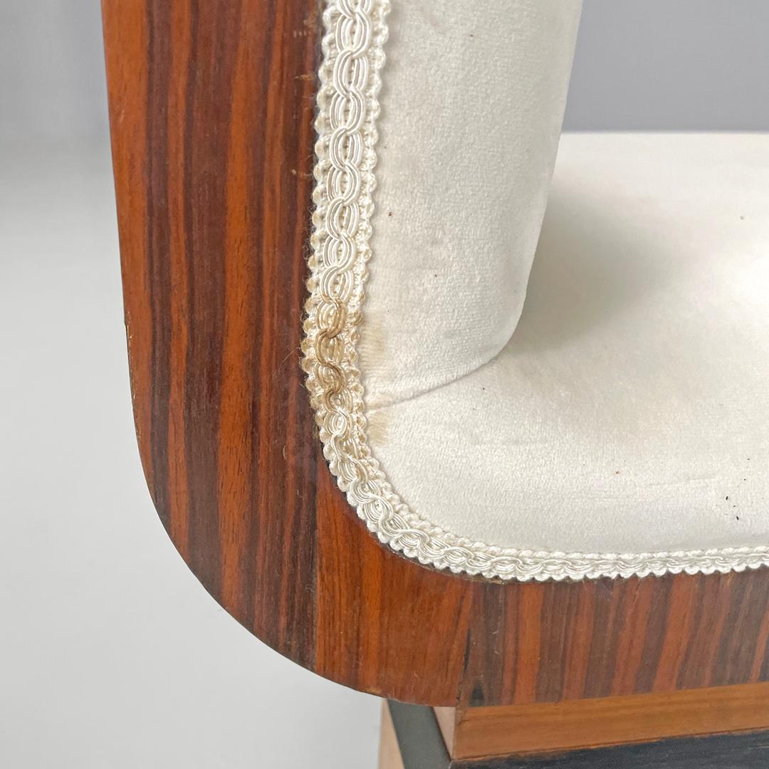 Paire de poufs Art Déco italiens en bois et velours crème, années 1930 en vente 11