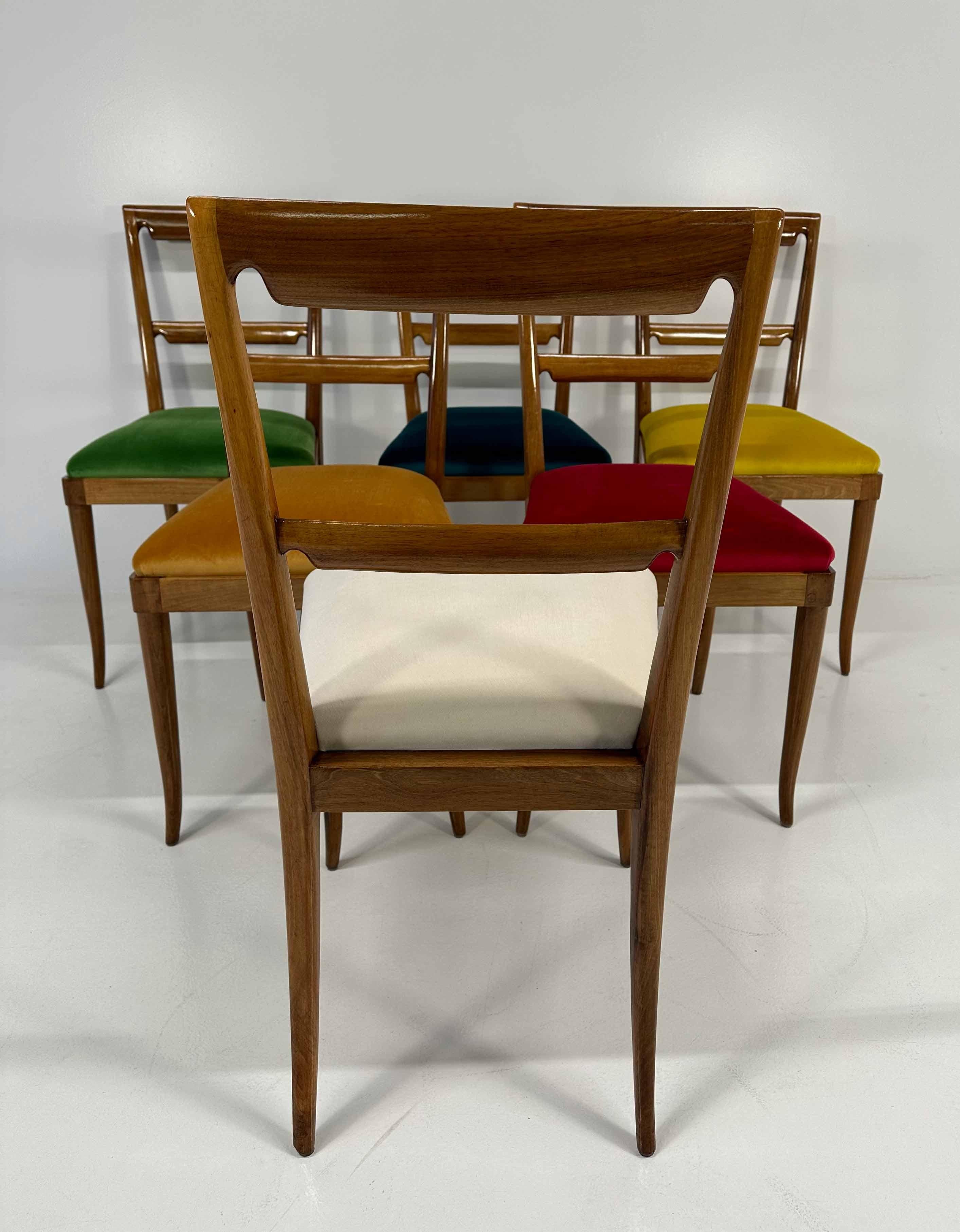 Italian Art Deco Paolo Buffa Velvet and Walnut Chairs, 1940s  7