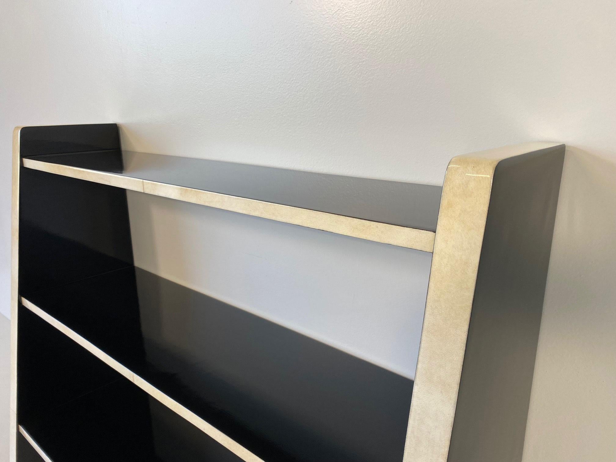 Italian Art Deco Parchment and Black Lacquer Bookcase For Sale 4