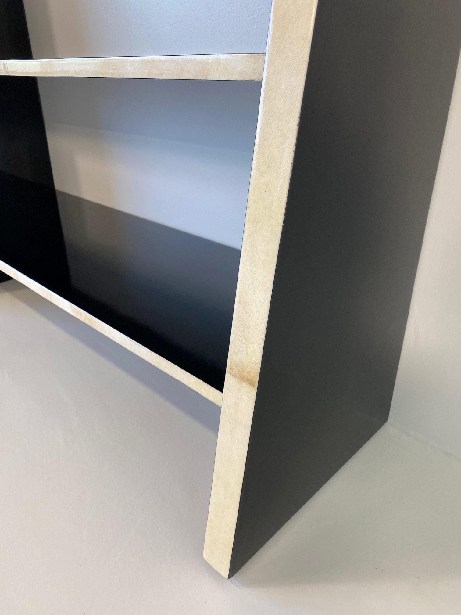 Italian Art Deco Parchment and Black Lacquer Bookcase For Sale 5