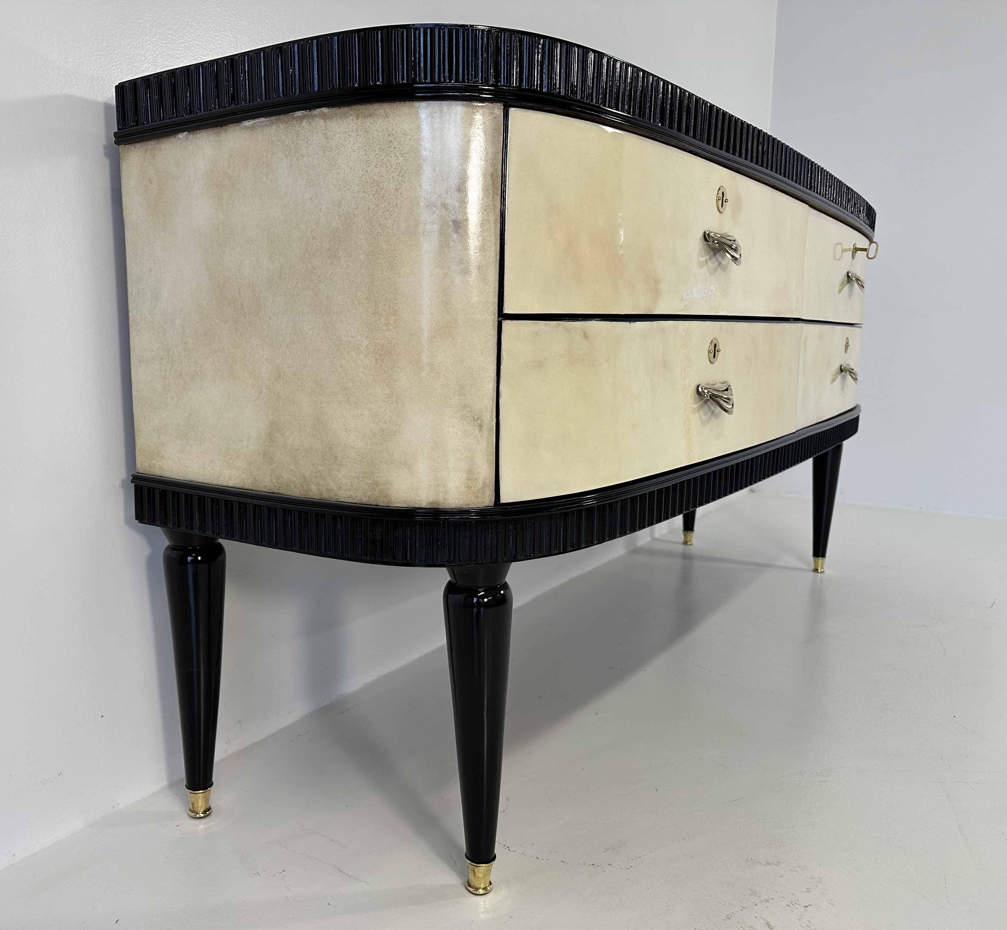 Italian Art Deco Parchment and Black Lacquer Dresser, 1940s 2