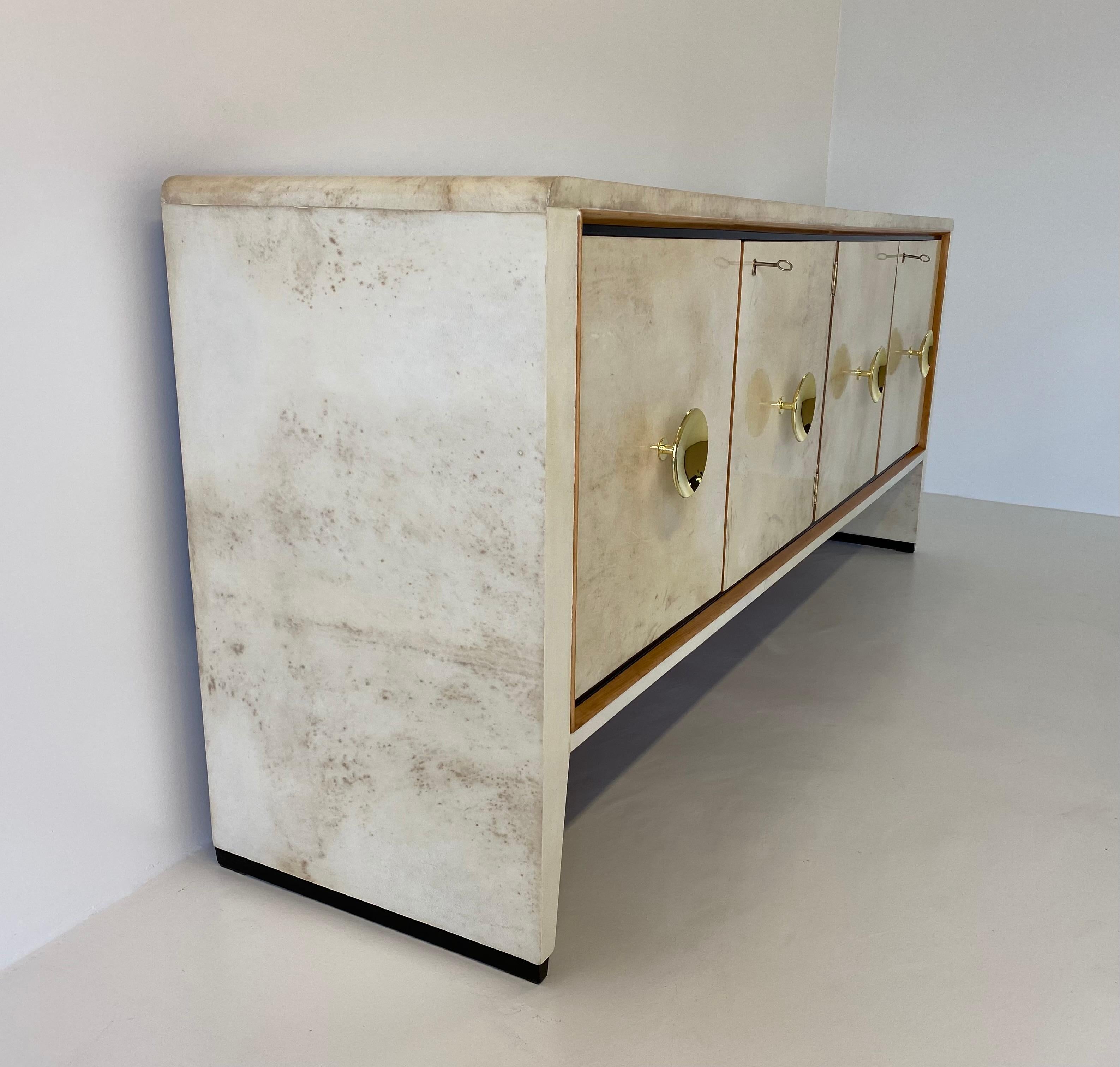 Mid-20th Century Italian Art Deco Parchment and Maple Sideboard, 1940s