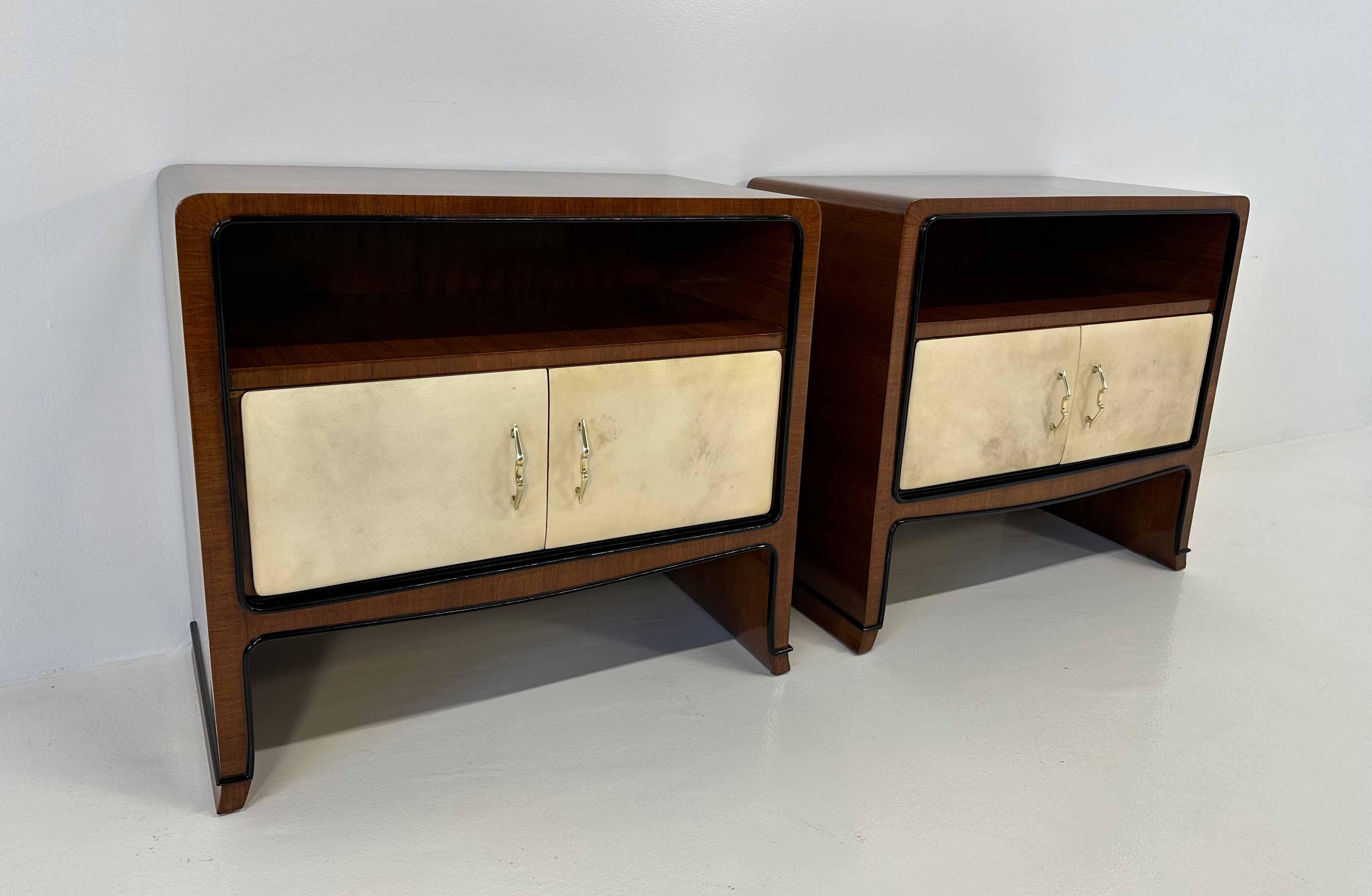 Brass Italian Art Deco Parchment and Walnut Paolo Buffa Nightstands, 1940s For Sale
