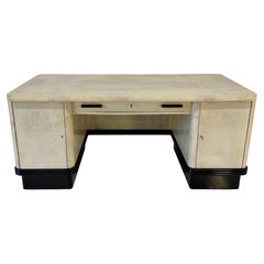 Bureau à parchemin Art déco italien attribué à Osvaldo Borsani, années 1940