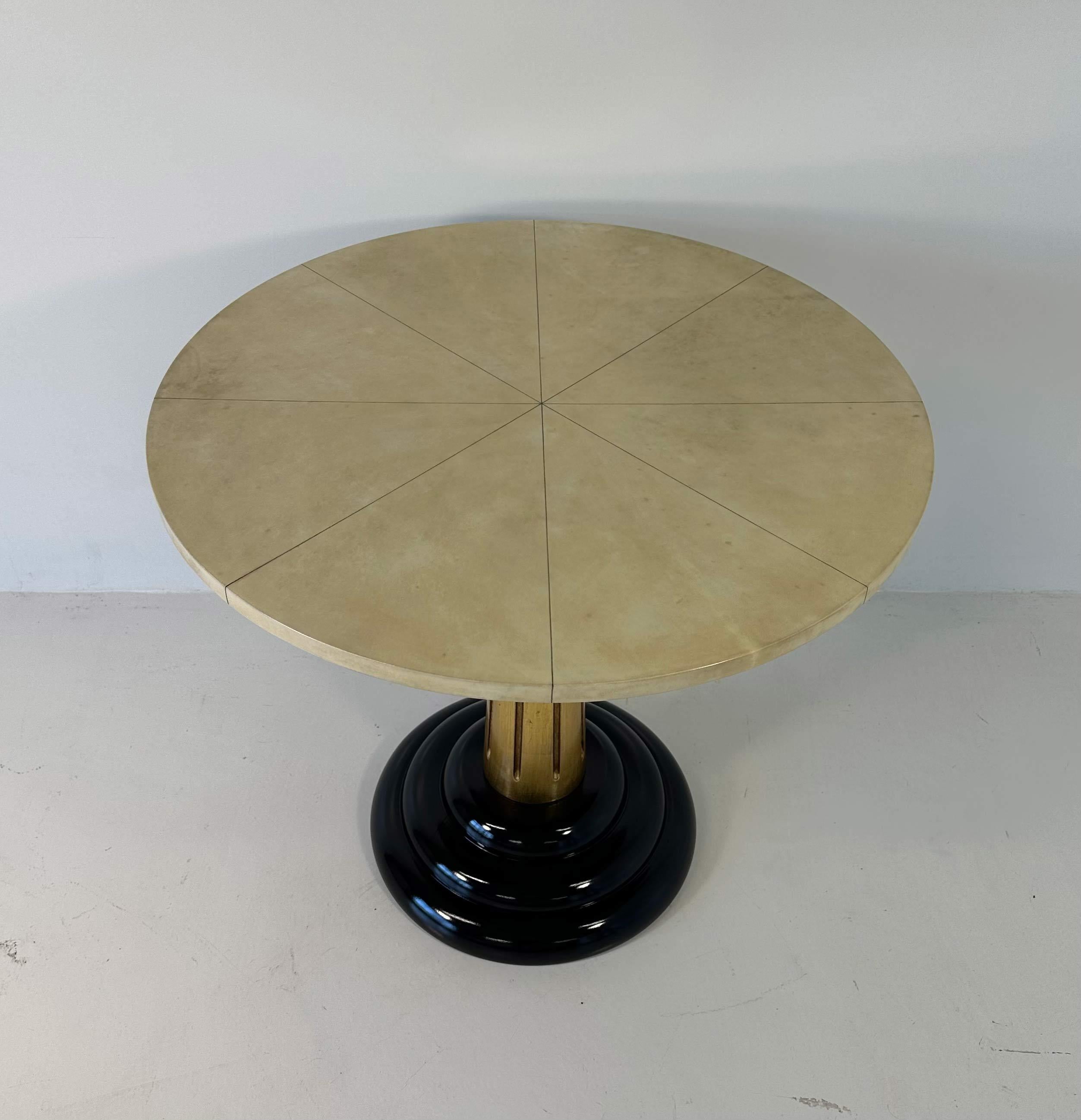 Late 20th Century Italian Art Deco Parchment, Gold Leaf and Black Lacquered Coffee Table, 1980s For Sale