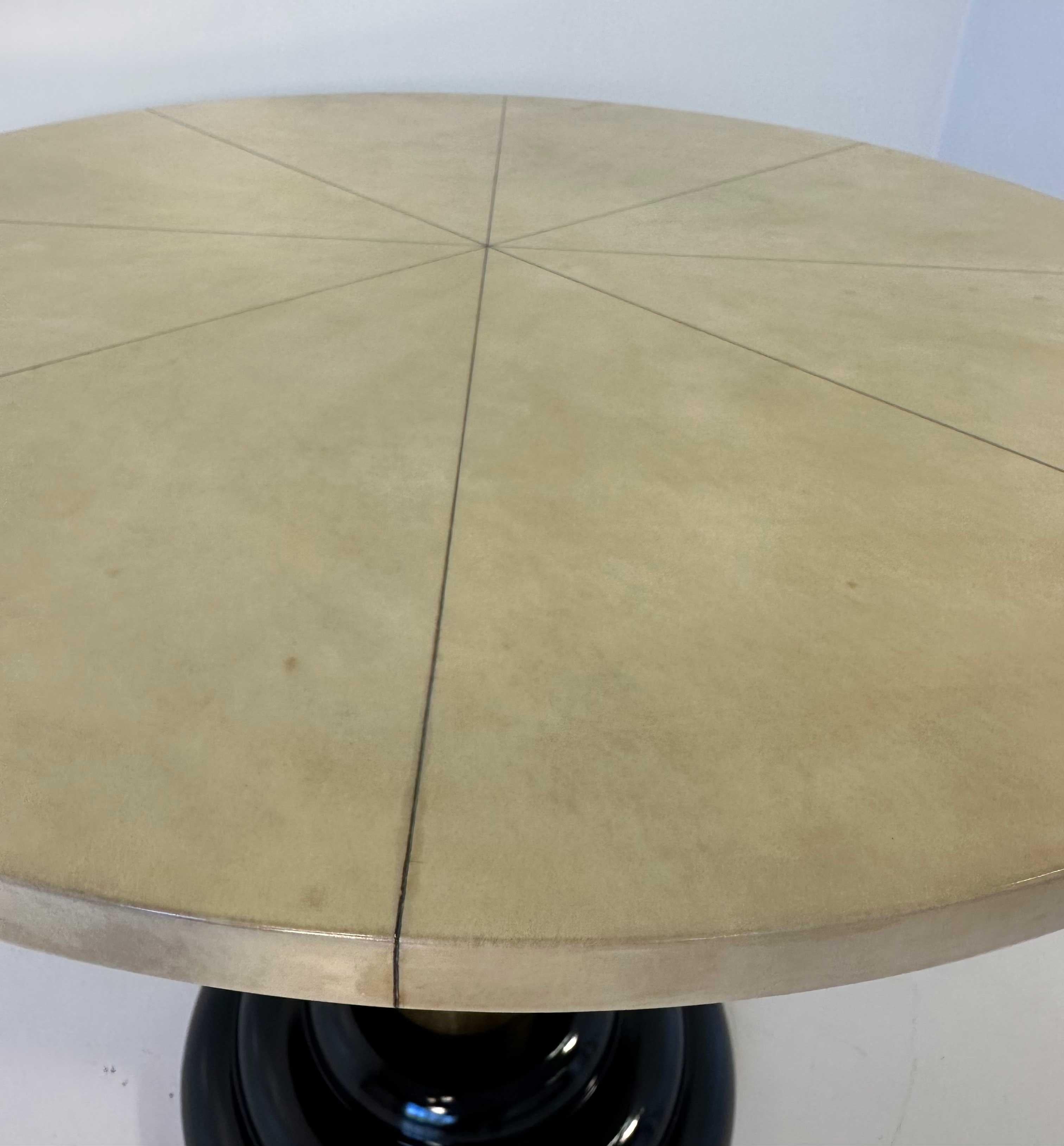 Italian Art Deco Parchment, Gold Leaf and Black Lacquered Coffee Table, 1980s For Sale 4