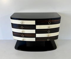 Italian Art Deco Parchment, Macassar and Black Lacquer Chest of Drawers, 1950s