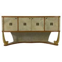 Buffet Art Déco italien en parchemin, érable, or et laiton, attribué à Colli, années 30