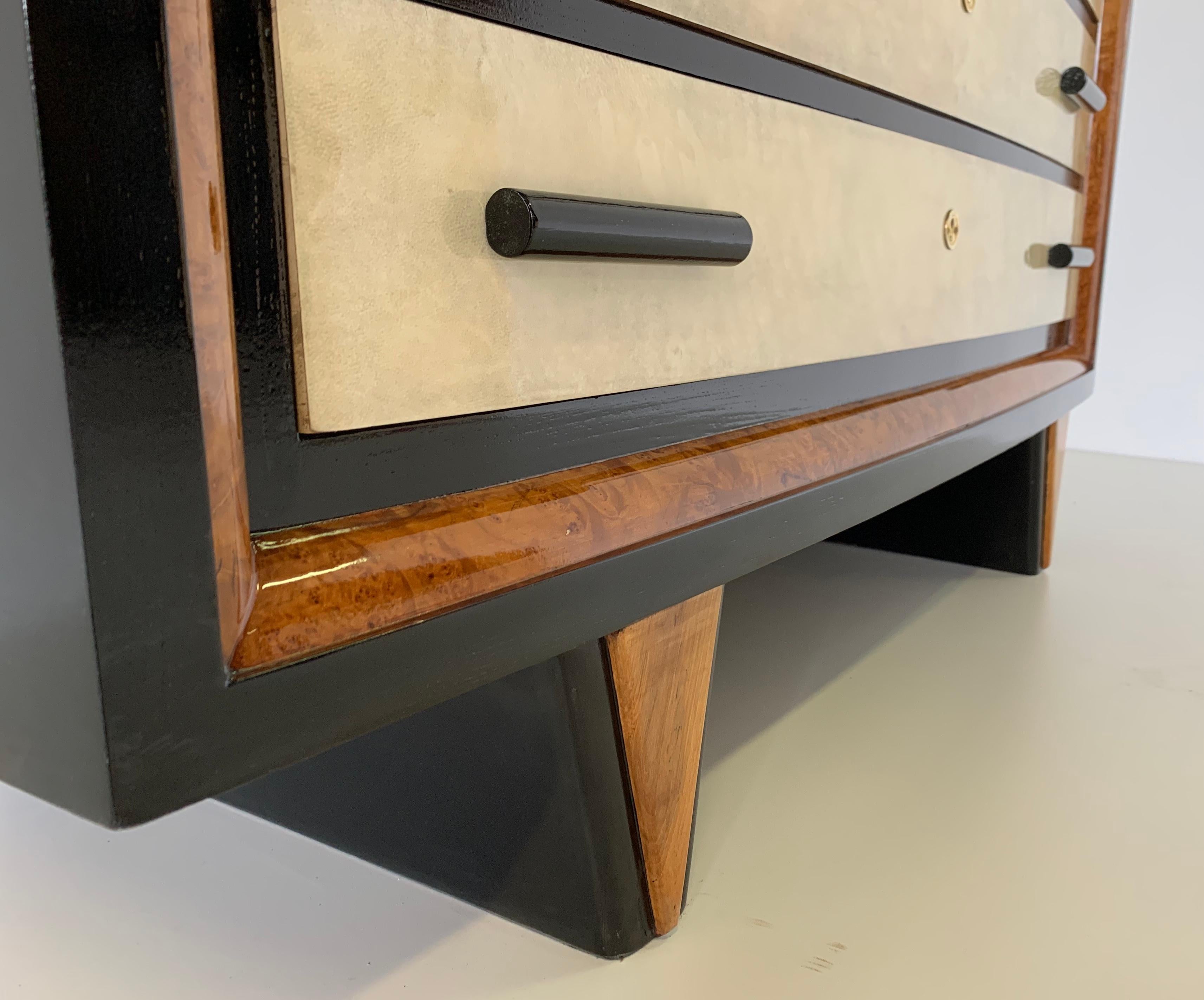 Italian Art Deco Parchment, Walnut and Black Chest of Drawers, 1930s 4