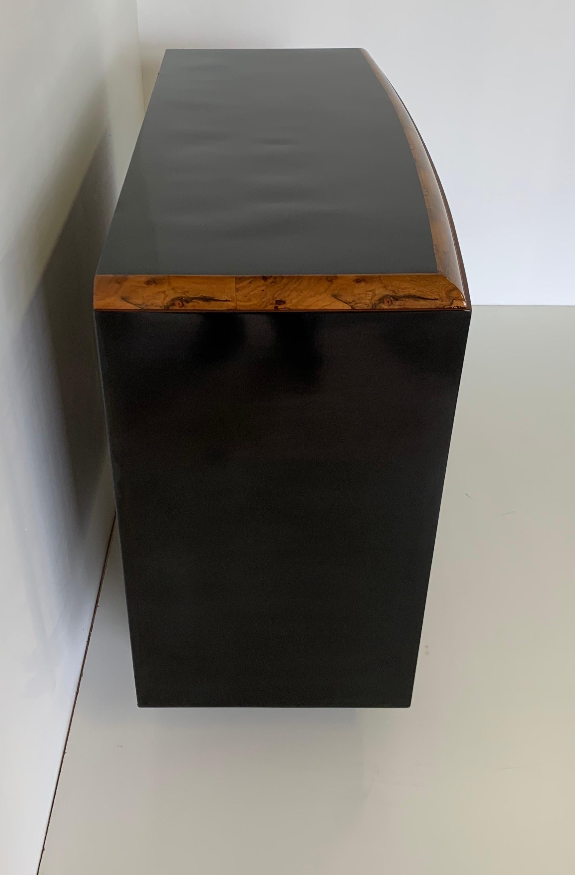 Mid-20th Century Italian Art Deco Parchment, Walnut and Black Chest of Drawers, 1930s