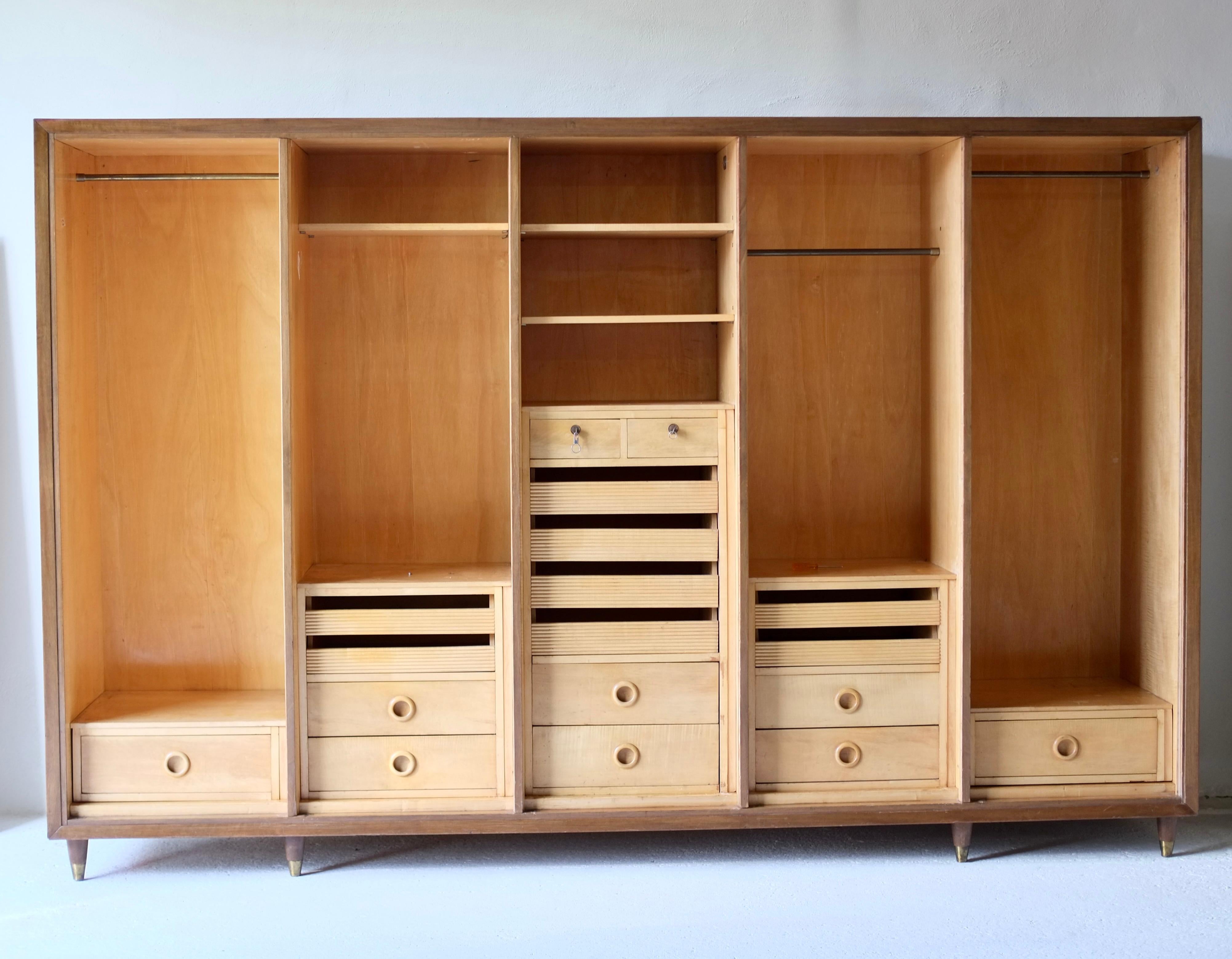 Italienischer Art Deco Pergament Kleiderschrank im Angebot 7