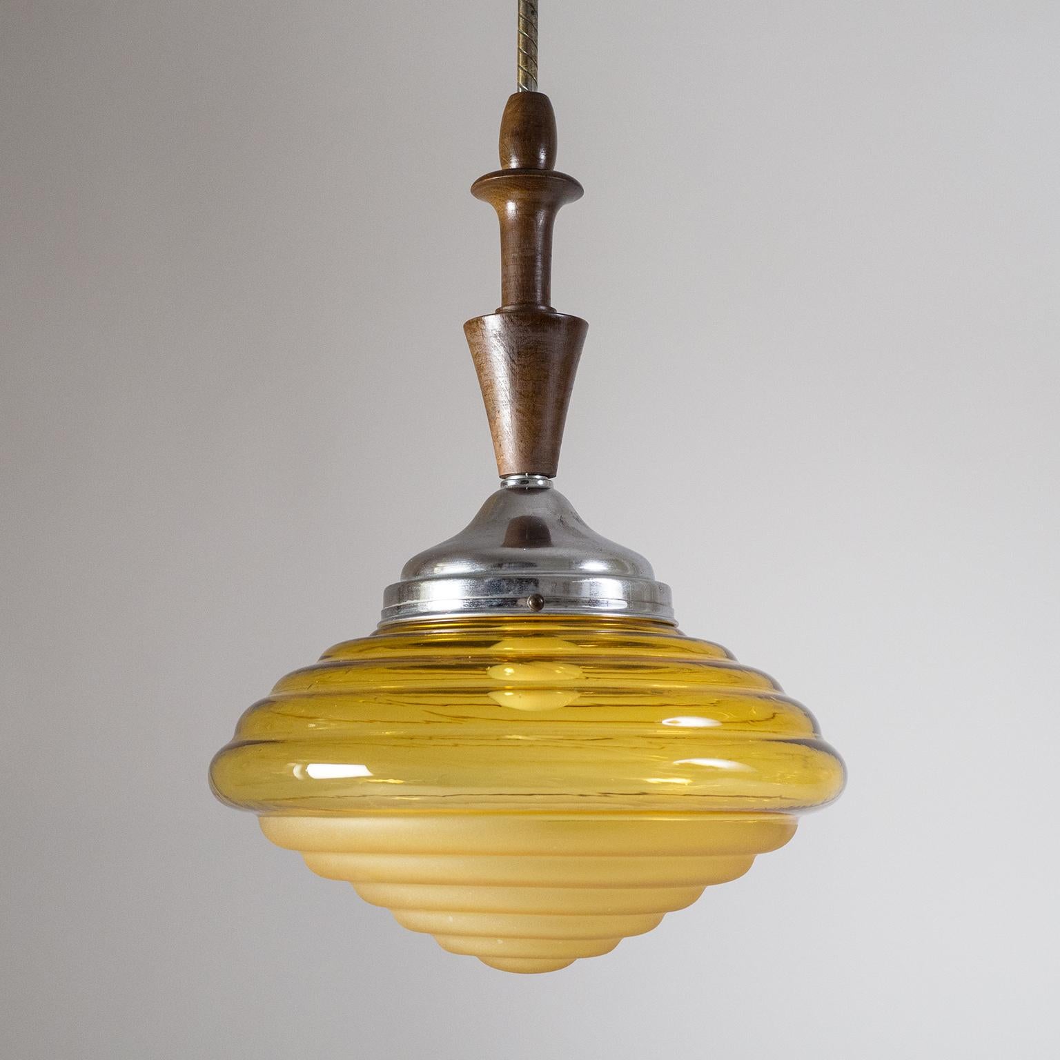 Italian Art Deco Pendant, circa 1930, Amber Glass, Wood For Sale 3