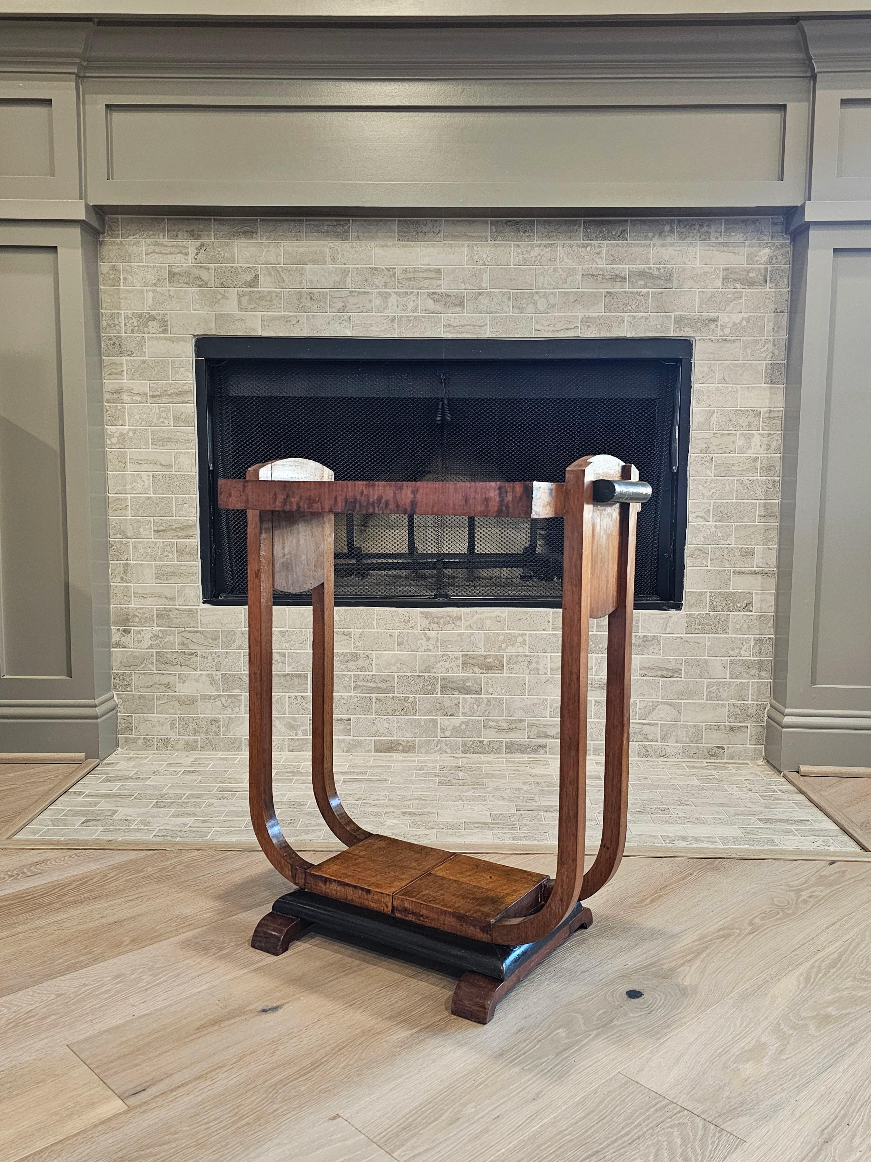 Italian Art Deco Period Mahogany Marquetry Tiered Side Table 6