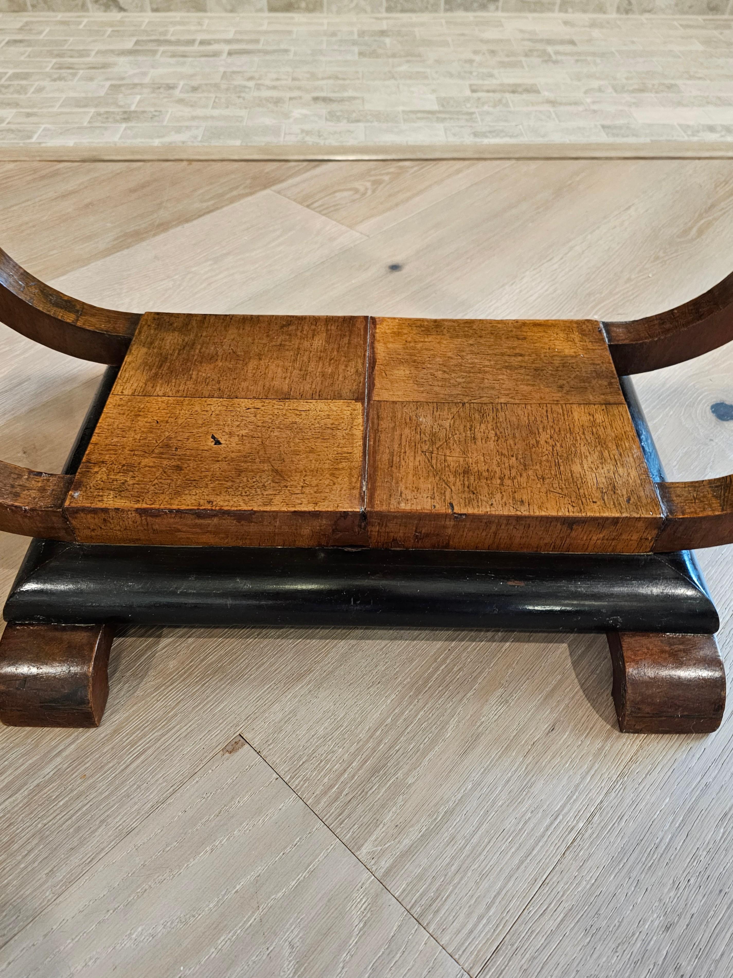 Italian Art Deco Period Mahogany Marquetry Tiered Side Table 3