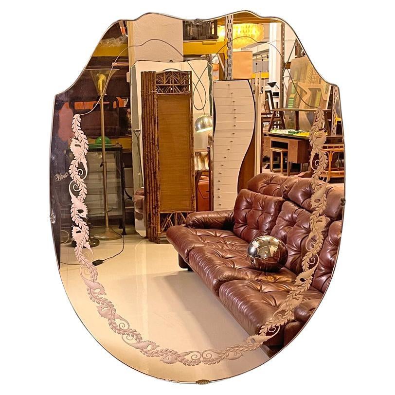 Italian Art Deco pink bronze wall mirror with sea horses decorations, 1930s