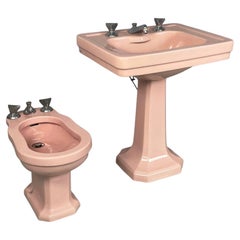 Italian Art Deco pink ceramic bathroom fixtures, bidet sink, by Standard, 1920s