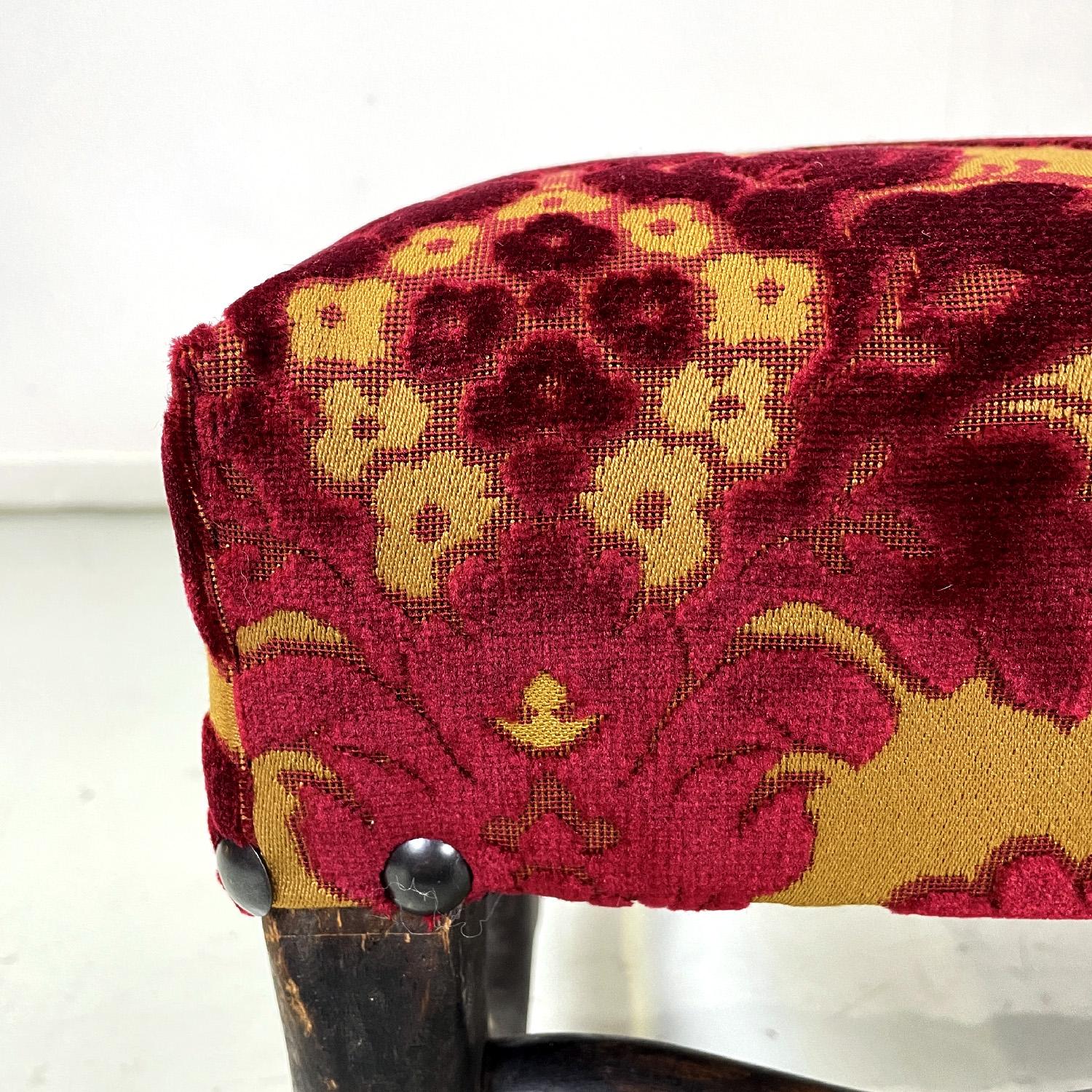 French antique poufs in wood with yellow and dark red damask fabric, 1850s For Sale 2