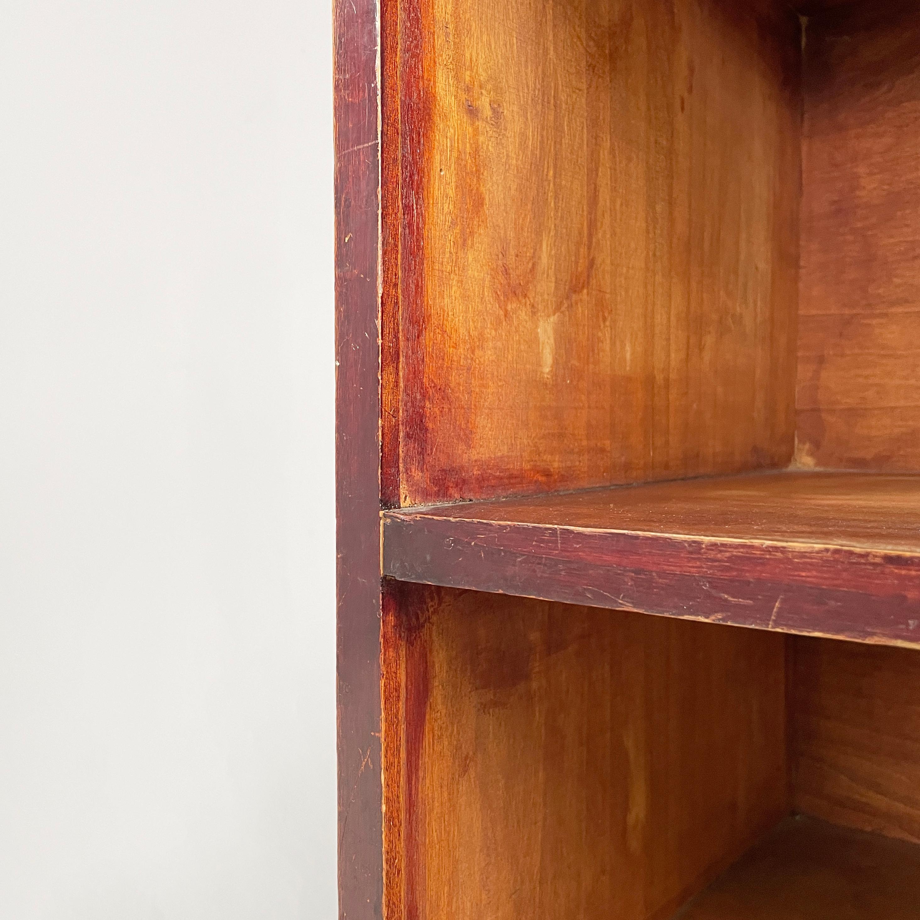 Italian Art Deco rectangular bookcase in red wood, 1940s For Sale 7