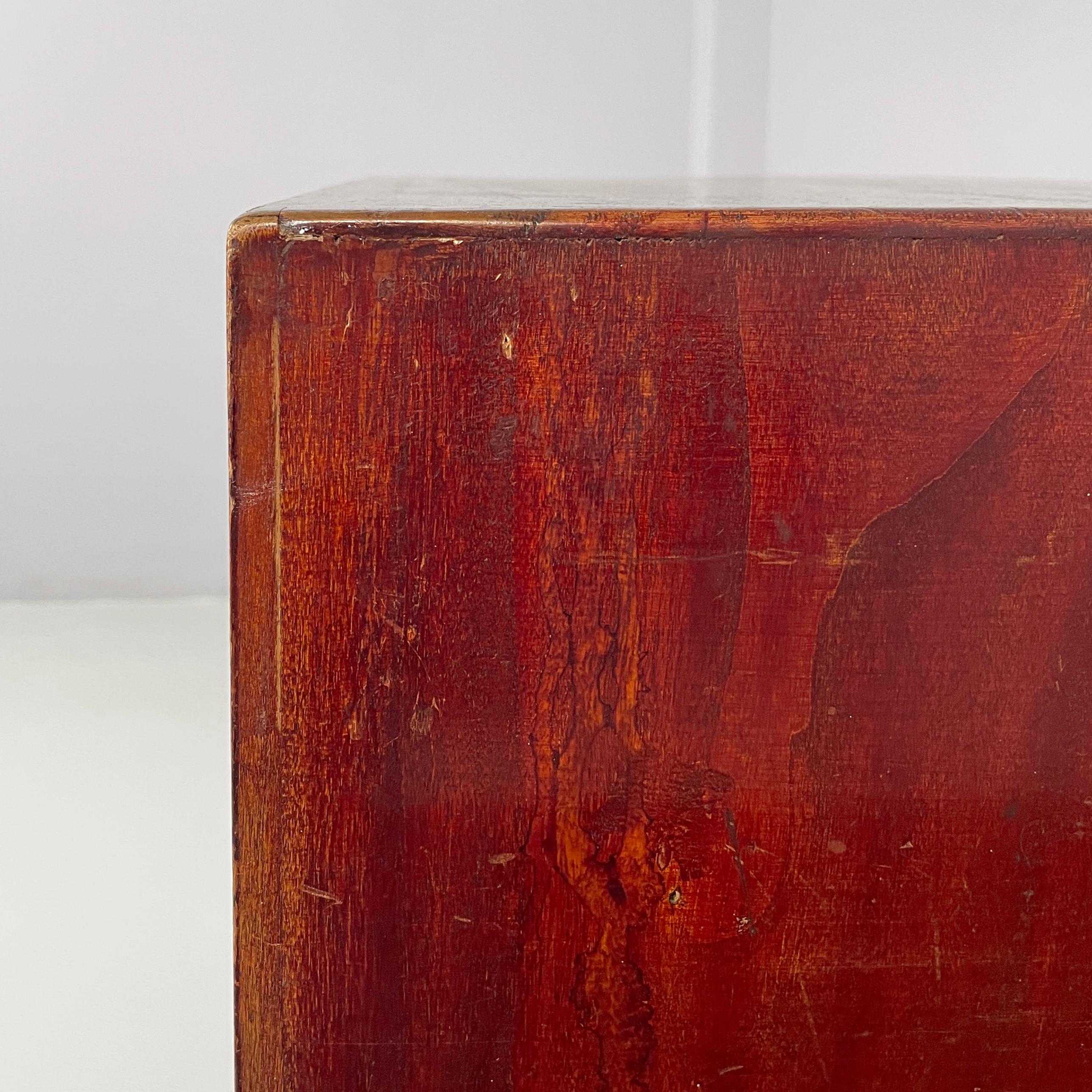 Italian Art Deco rectangular bookcase in red wood, 1940s For Sale 9