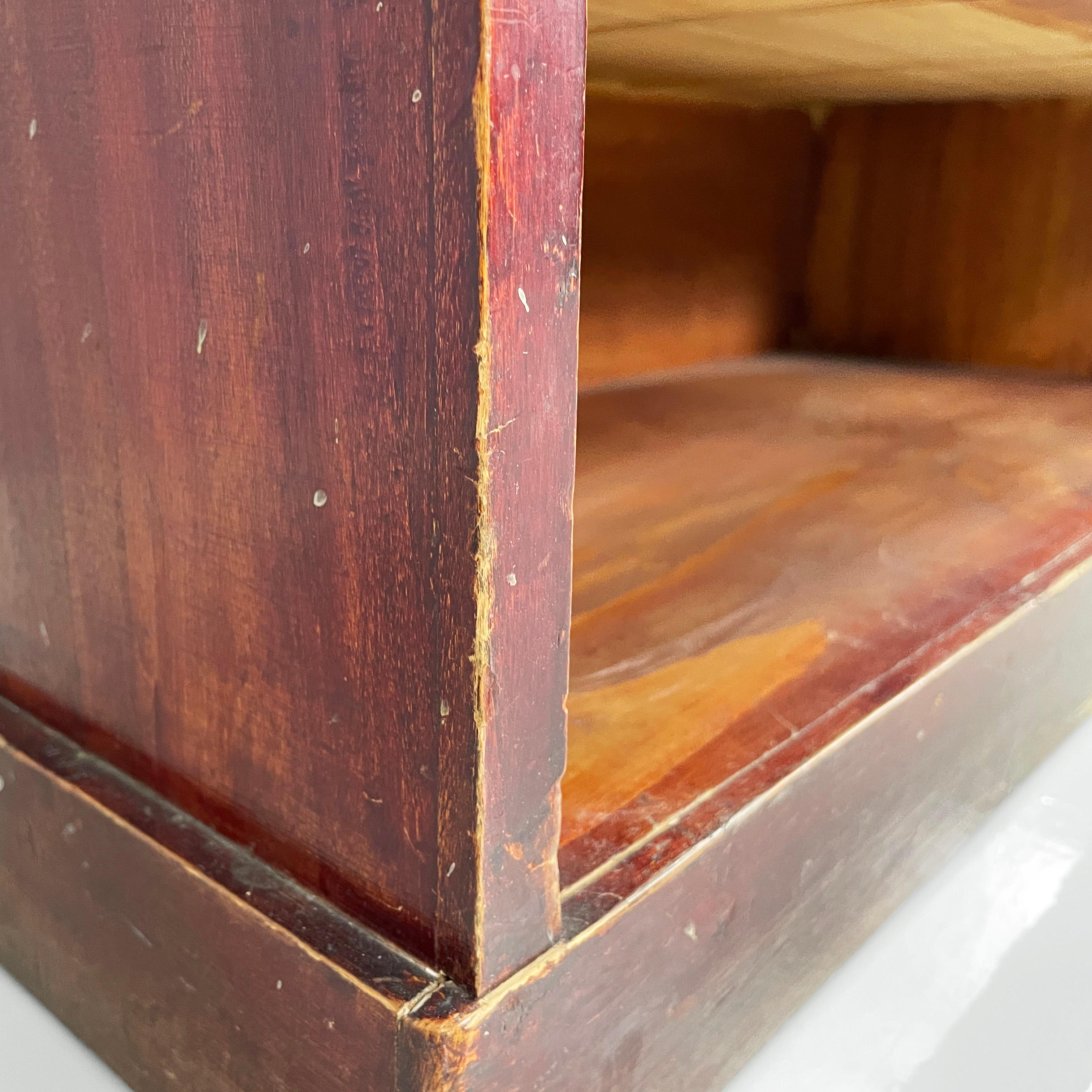 Italian Art Deco rectangular bookcase in red wood, 1940s For Sale 12