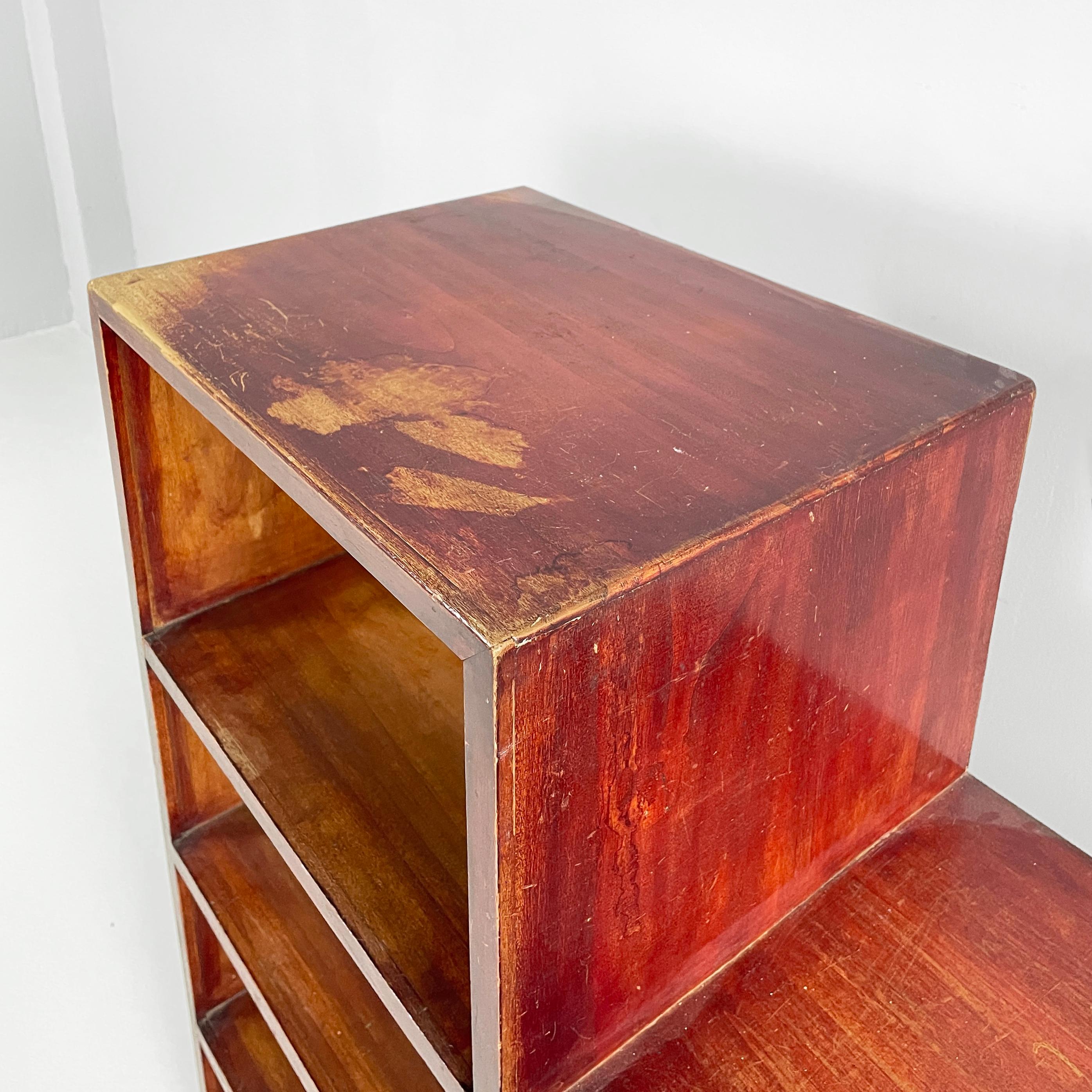Wood Italian Art Deco rectangular bookcase in red wood, 1940s For Sale