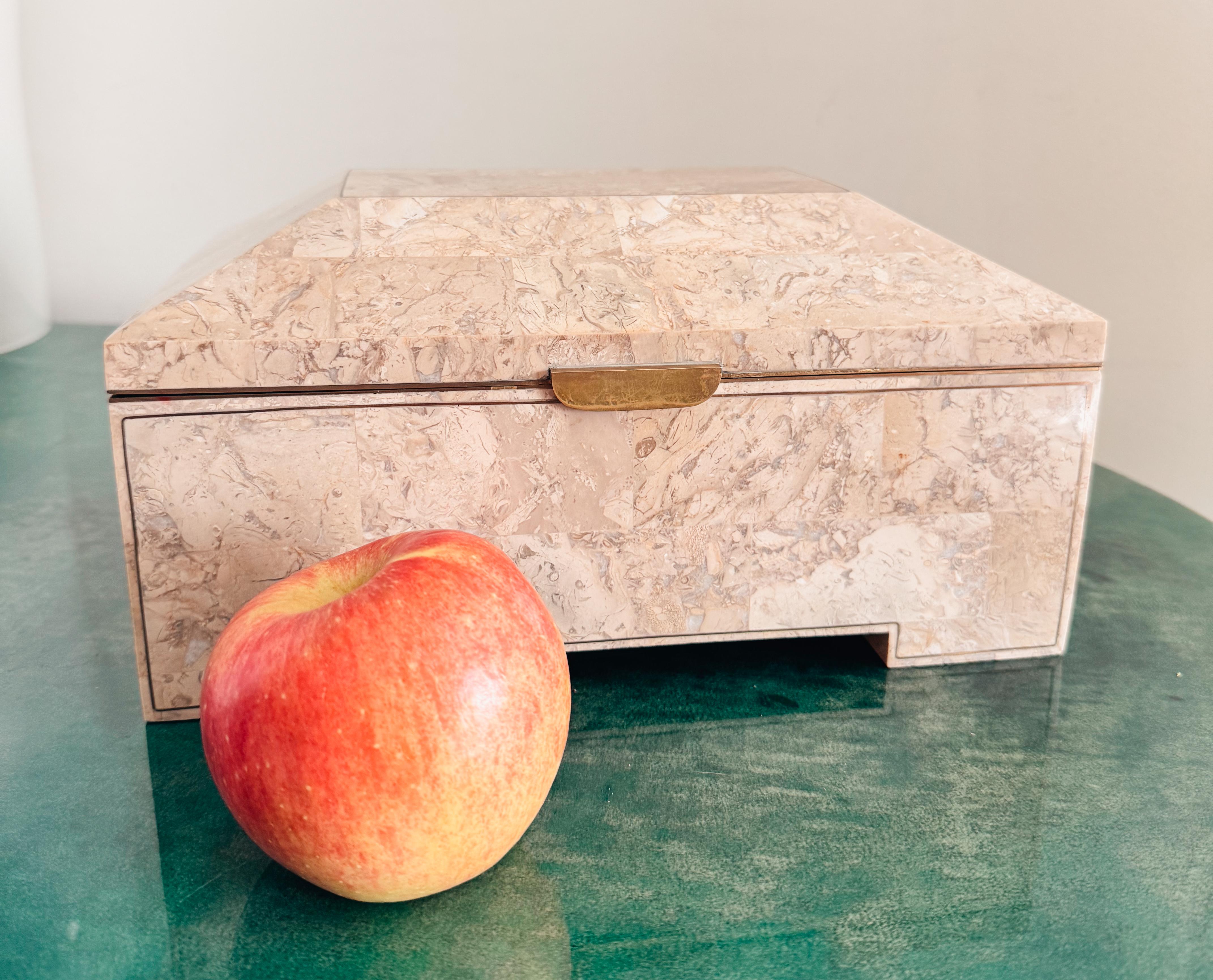 Art déco Italian Art Deco Revival Fossil Limestone & Brass Box, Mahogany Interior 1970s en vente