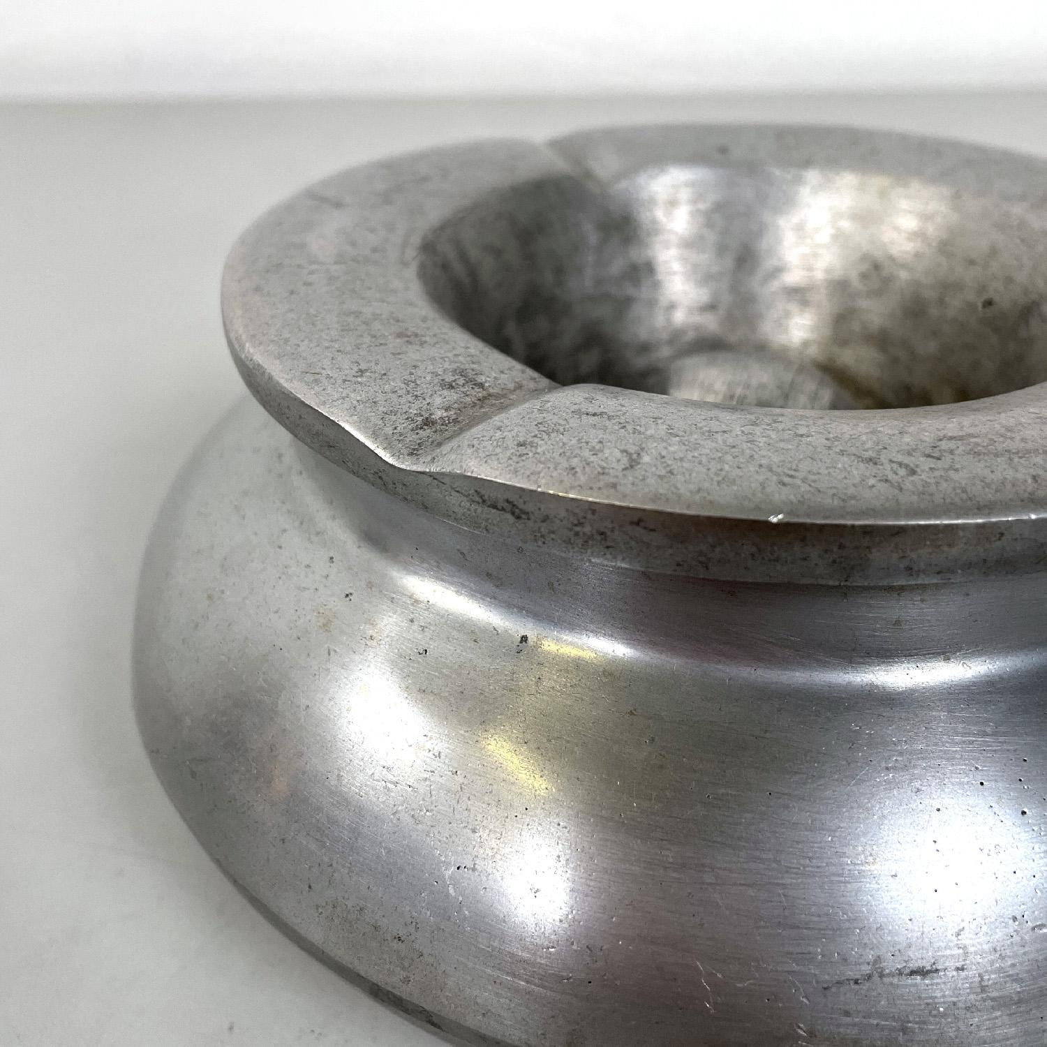 Aluminum Italian Art Deco round aluminum ashtray with removable top, 1930s For Sale