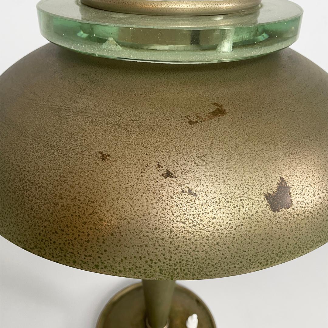 Italienische runde Tischlampe aus Messing und Glas, 1930er Jahre, Art Deco im Angebot 6