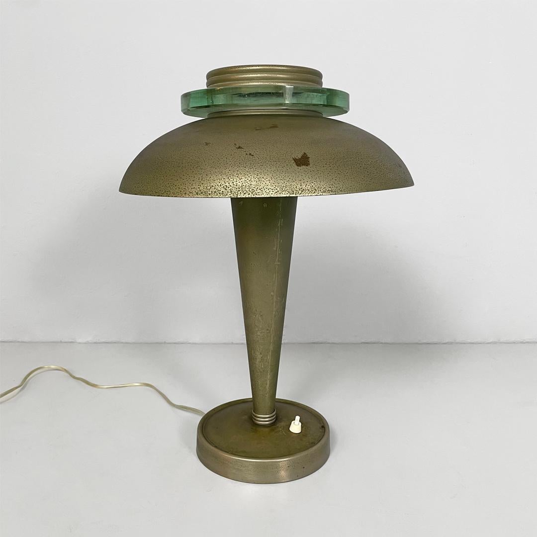 Italienische runde Tischlampe aus Messing und Glas, 1930er Jahre, Art Deco (Art déco) im Angebot