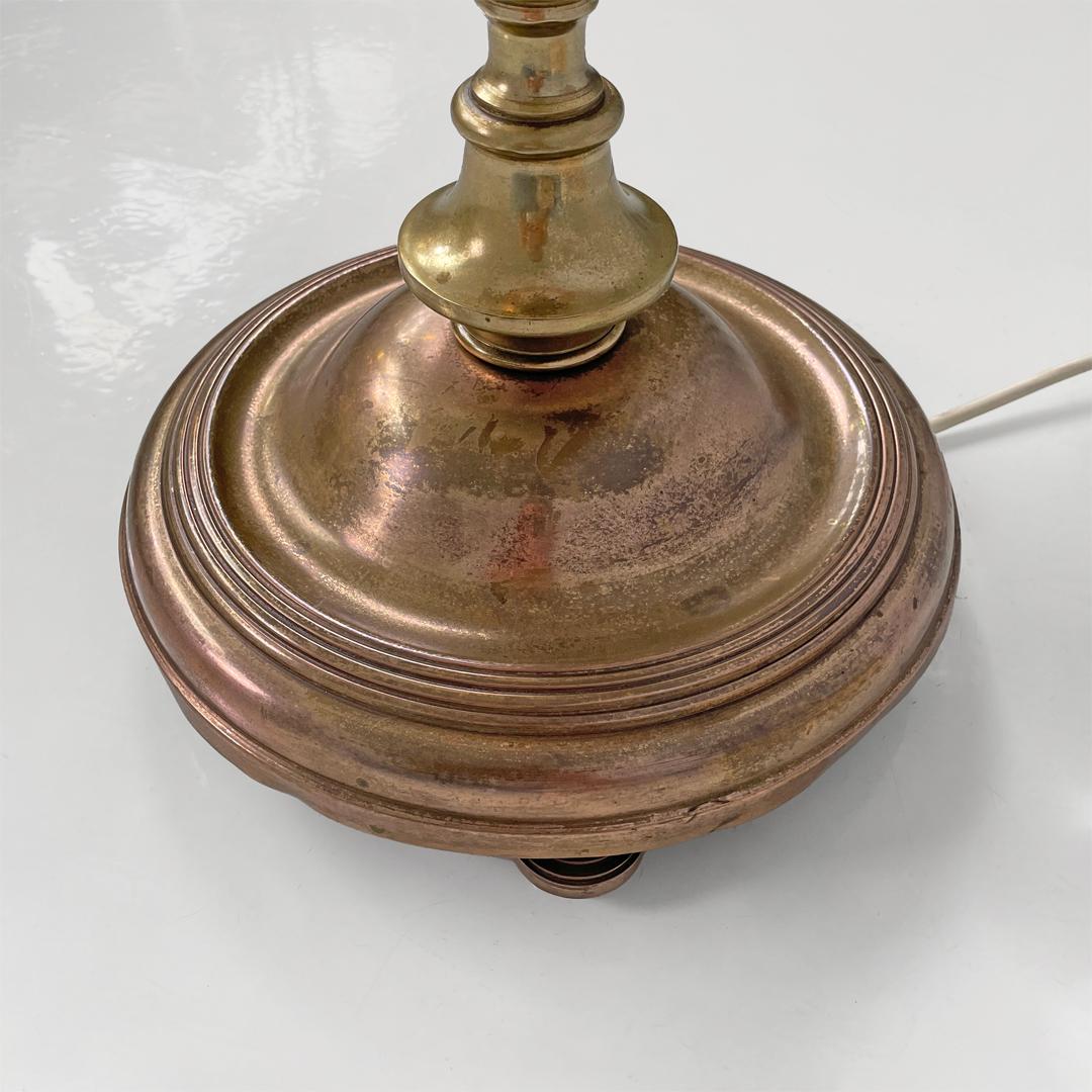 Italian Art Deco round velvet and brass floor lamp, 1940s For Sale 13