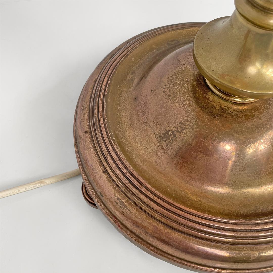 Italian Art Deco round velvet and brass floor lamp, 1940s For Sale 14