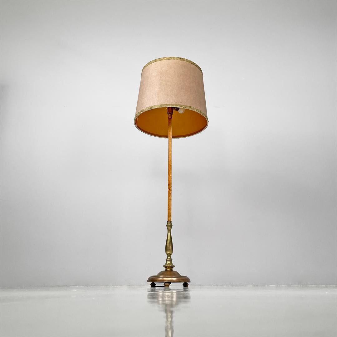 Mid-20th Century Italian Art Deco round velvet and brass floor lamp, 1940s For Sale