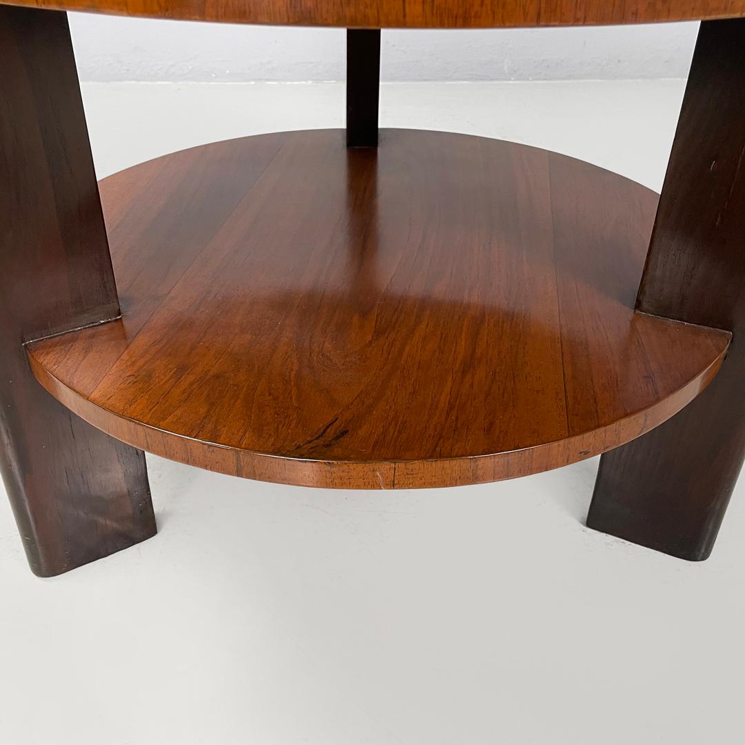 Runder italienischer Art-Déco-Couchtisch aus Holz mit zwei Platten und drei Beinen, 1930er Jahre im Angebot 8