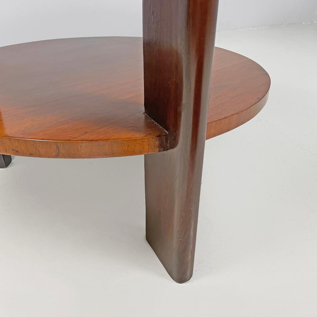 Runder italienischer Art-Déco-Couchtisch aus Holz mit zwei Platten und drei Beinen, 1930er Jahre im Angebot 11