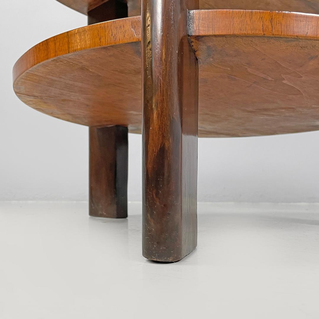 Runder italienischer Art-Déco-Couchtisch aus Holz mit zwei Platten und drei Beinen, 1930er Jahre im Angebot 12
