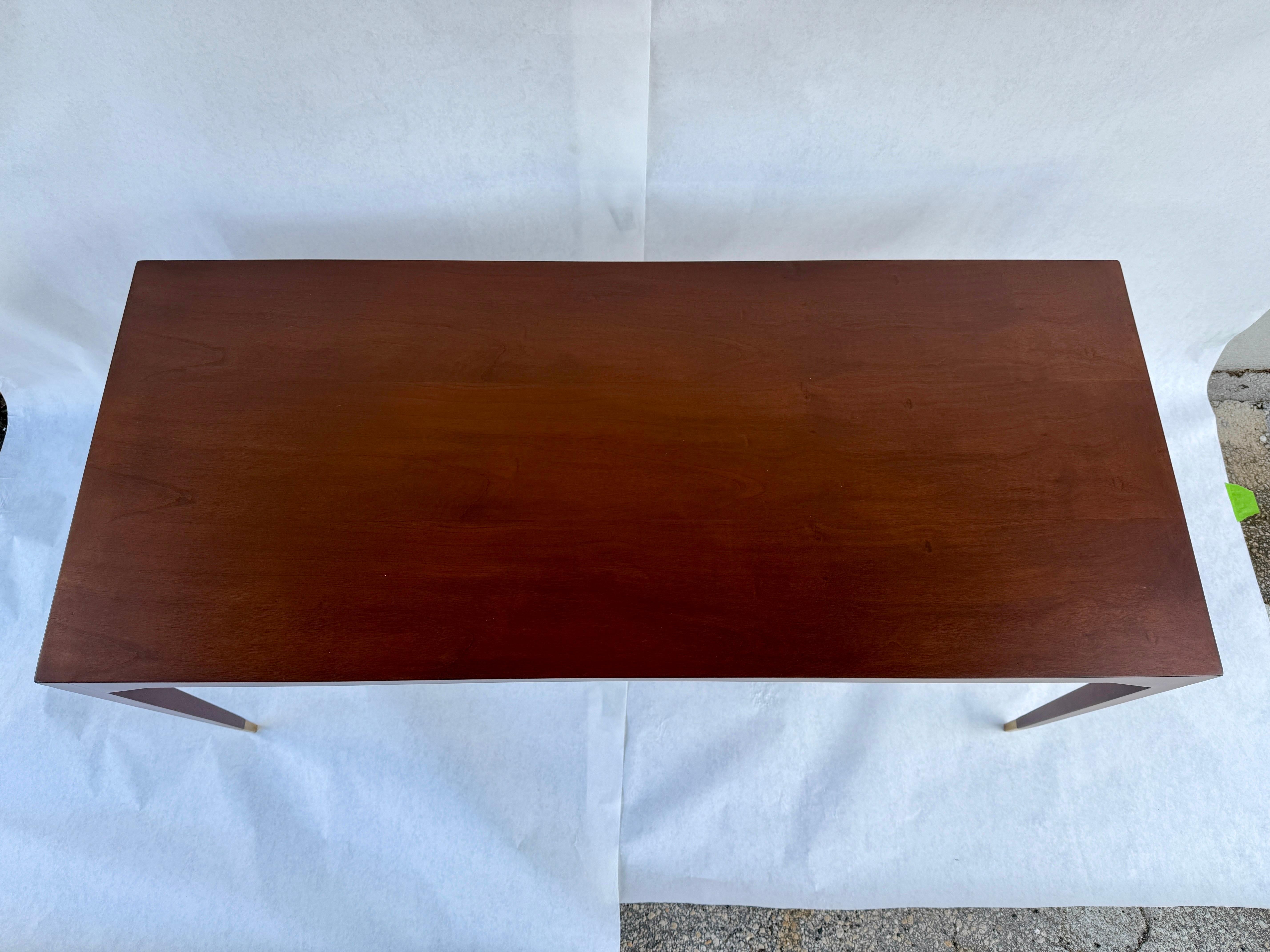 Laiton Table à cocktail italienne Art Déco en bois satiné et laiton en vente